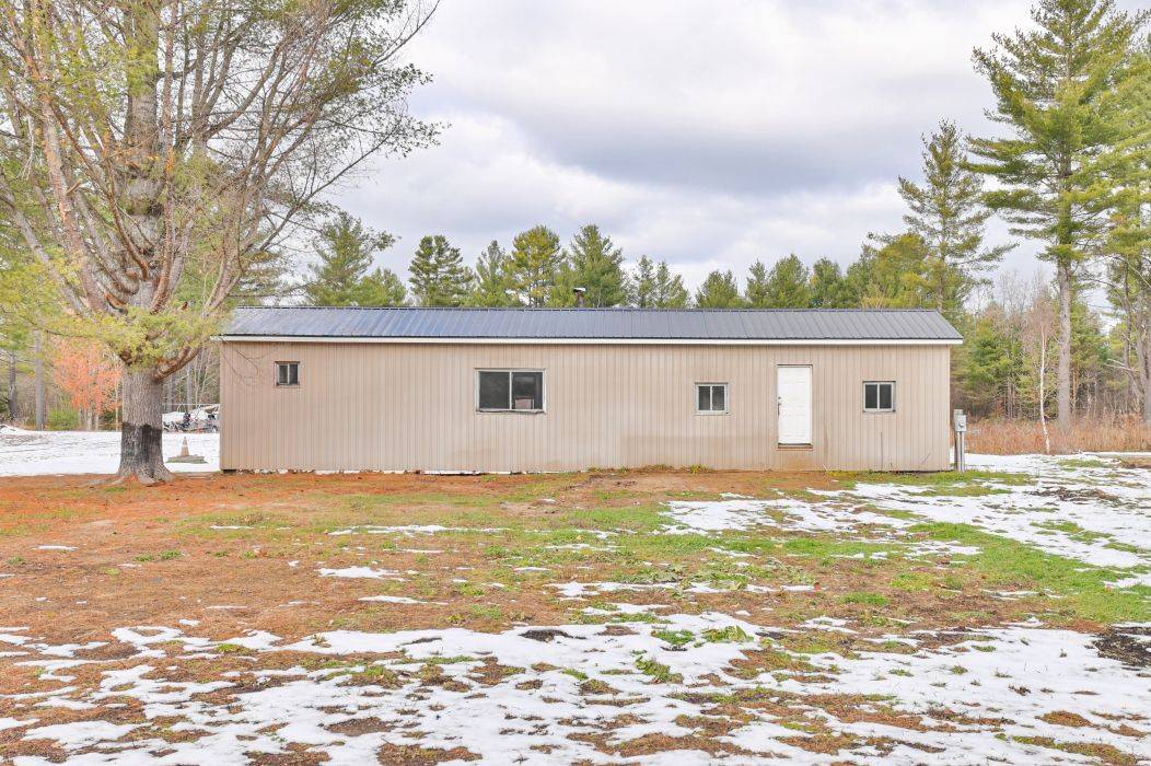 Addington Highlands, ON K0H 2G0,139 Glastonbury RD