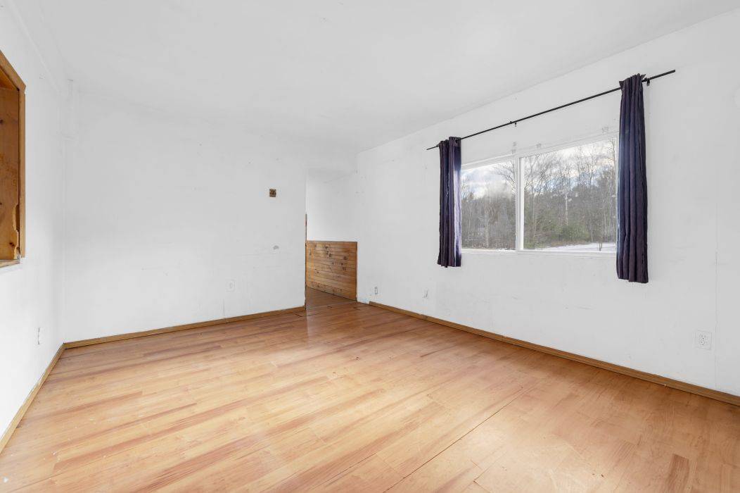 Addington Highlands, ON K0H 2G0,139 Glastonbury RD