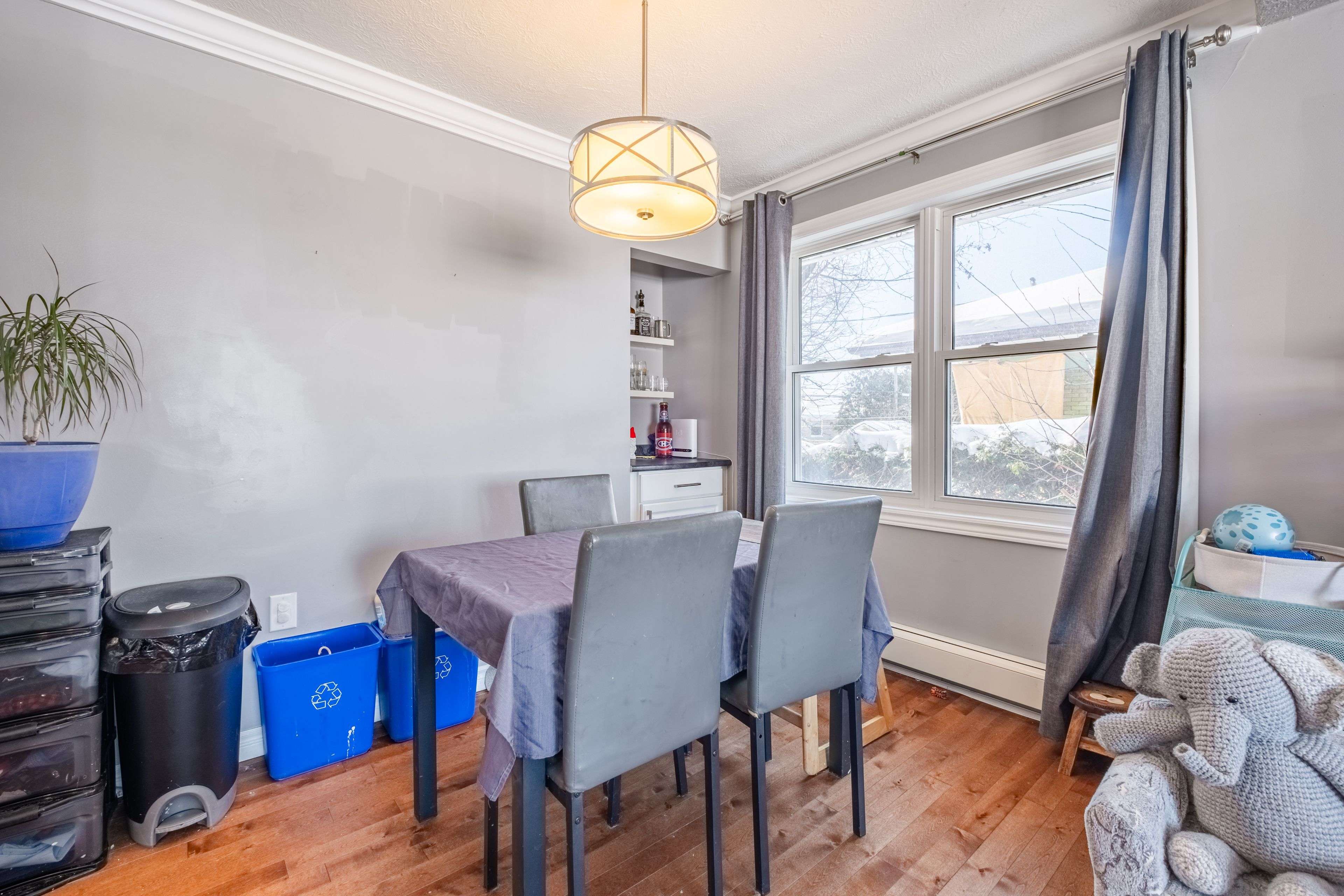 Kingston, ON K7M 3G8,20 Elizabeth AVE