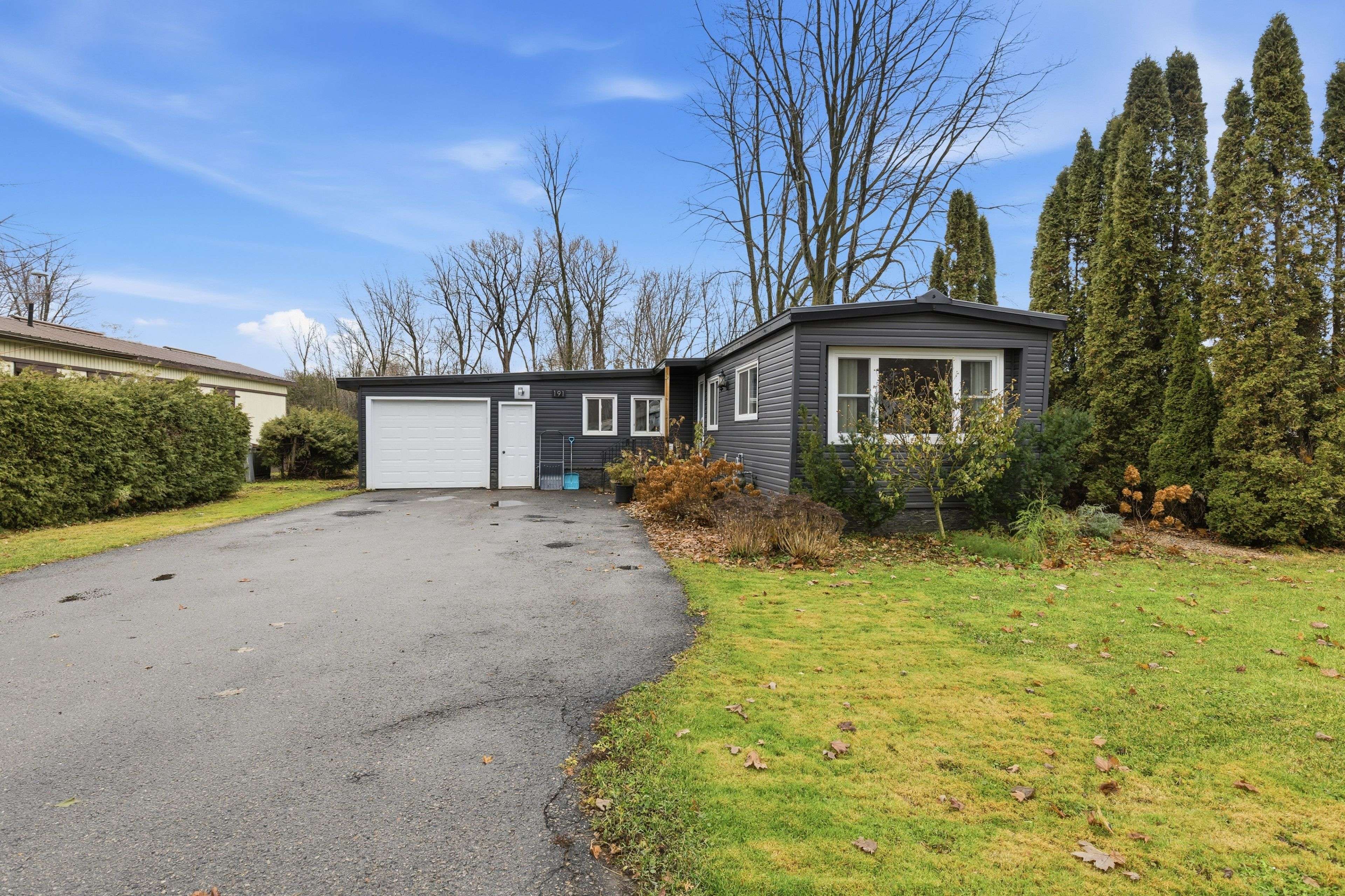 Perth East, ON N5A 6S6,191 Cedar RD