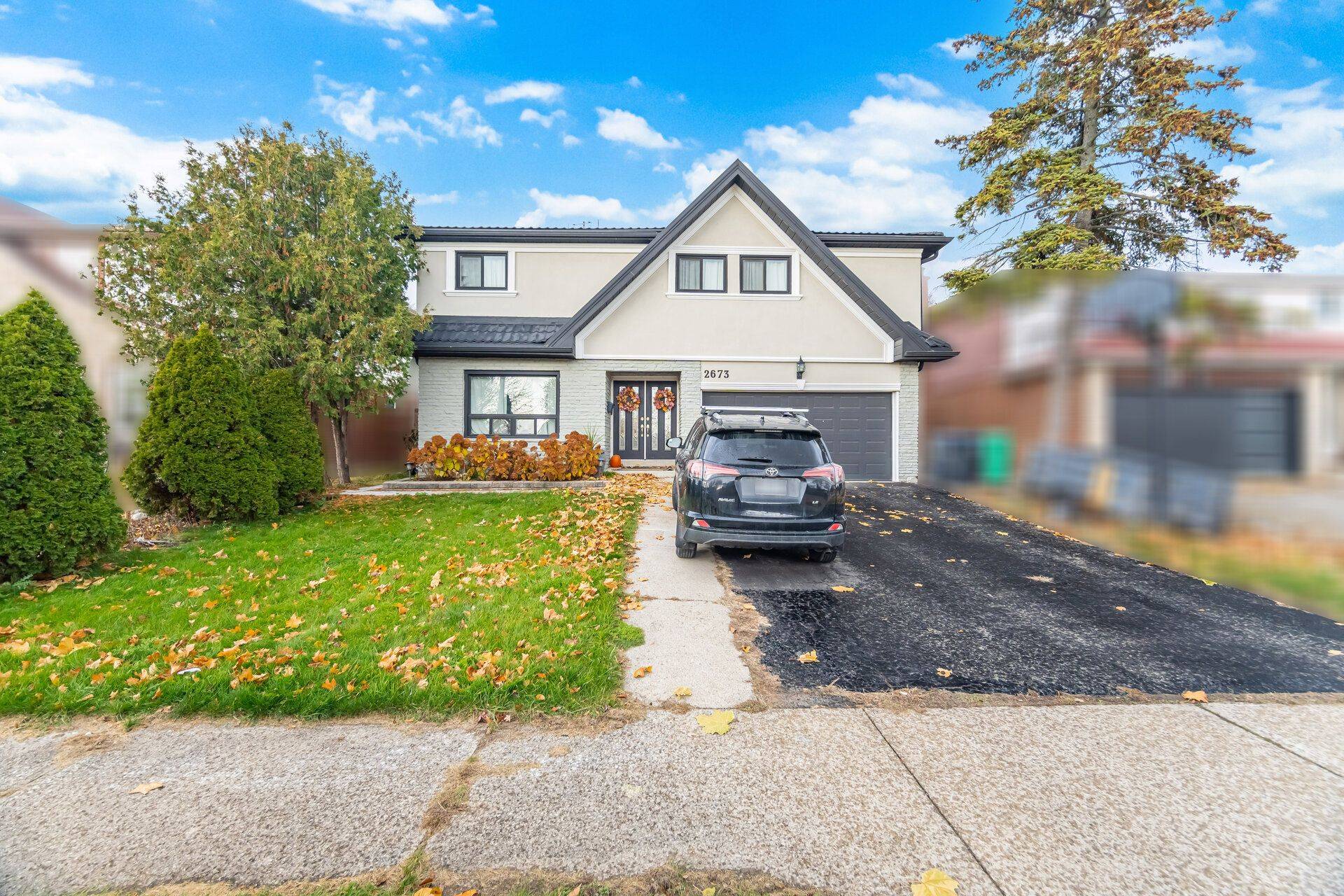 Mississauga, ON L5B 2K6,2673 Kingsberry CRES #2