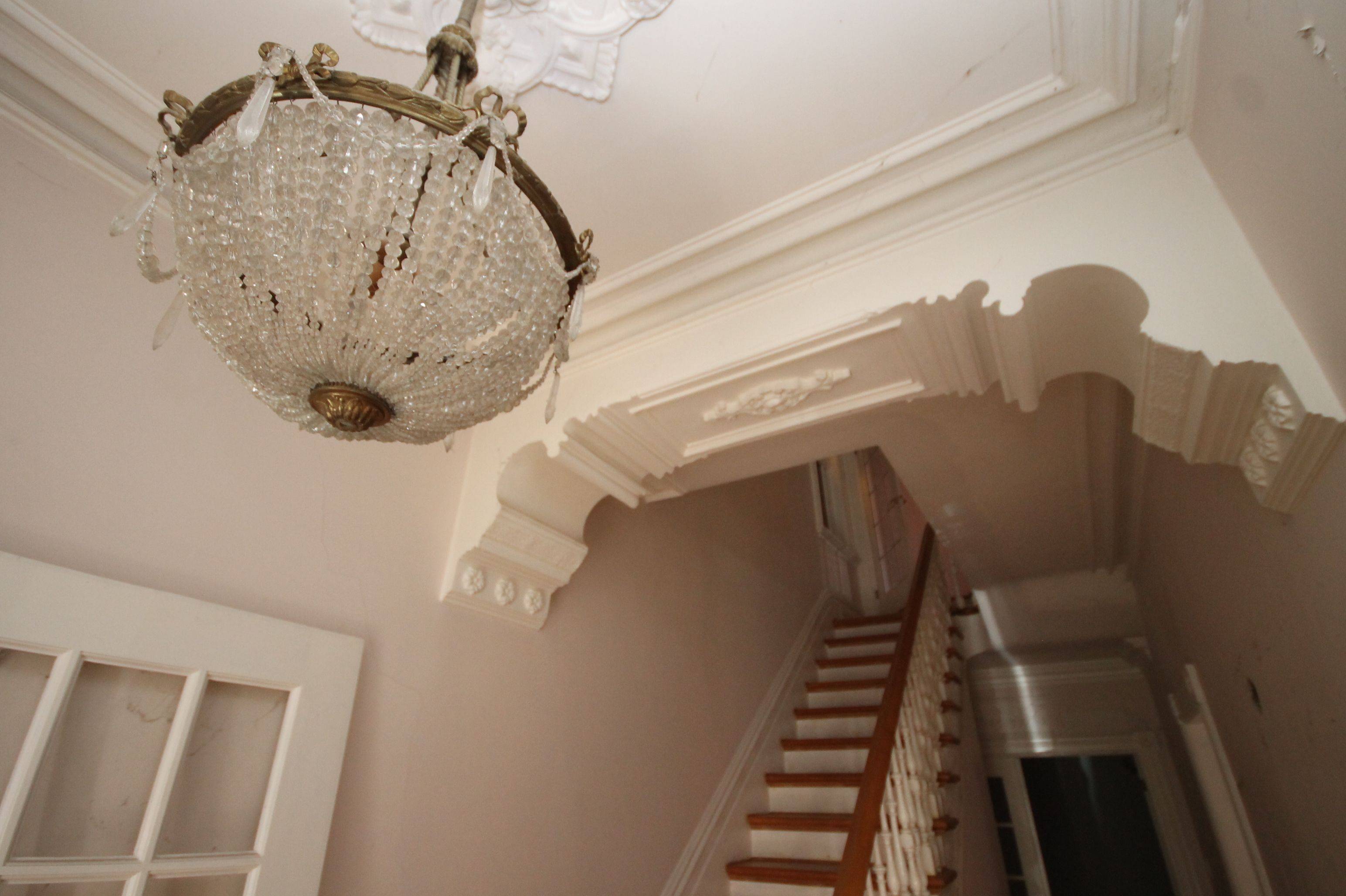 Ottawa Centre, ON K2P 0V9,301 Waverley ST