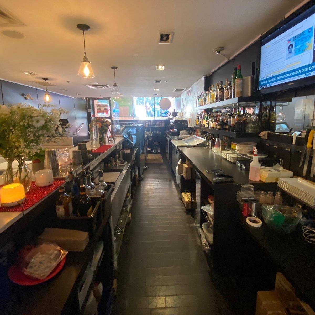 Toronto C02, ON M5R 1A6,114 Cumberland ST #Lower Level