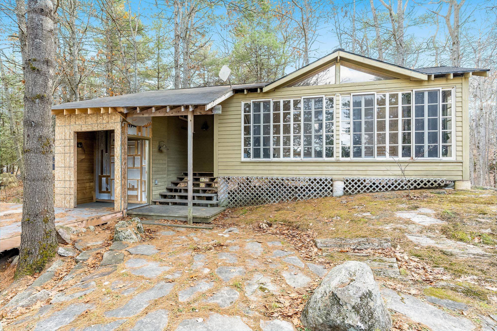 Gravenhurst, ON P1P 1R2,29 Island 26 LM N/A