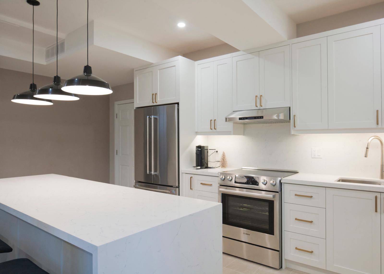 Oakville, ON L6H 7L7,2421 Eighth Line