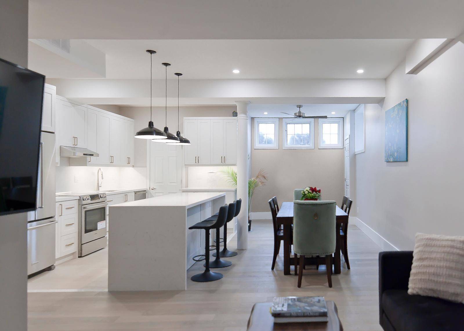 Oakville, ON L6H 7L7,2421 Eighth Line