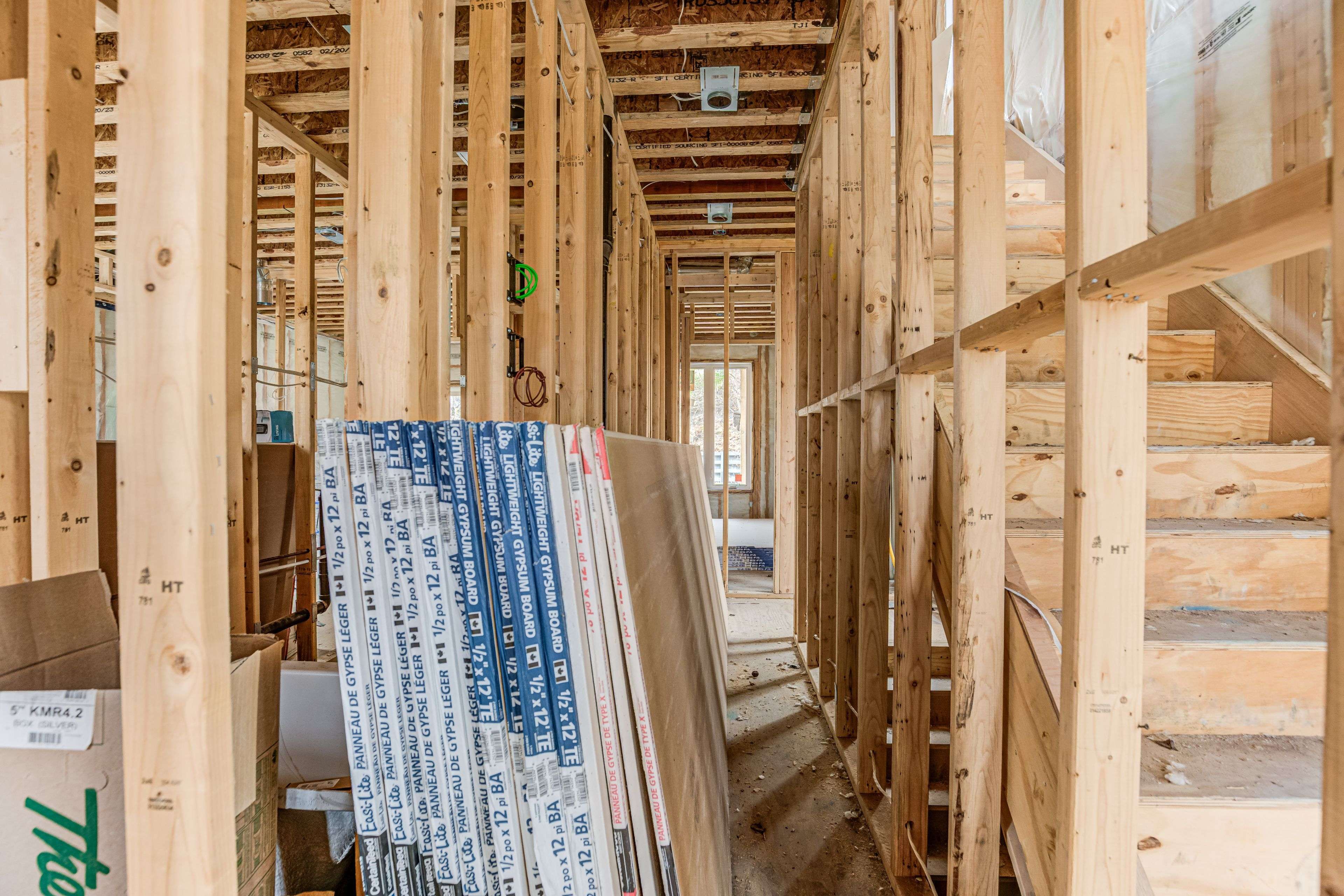 Toronto W06, ON M8W 3P6,4 Forty Third ST