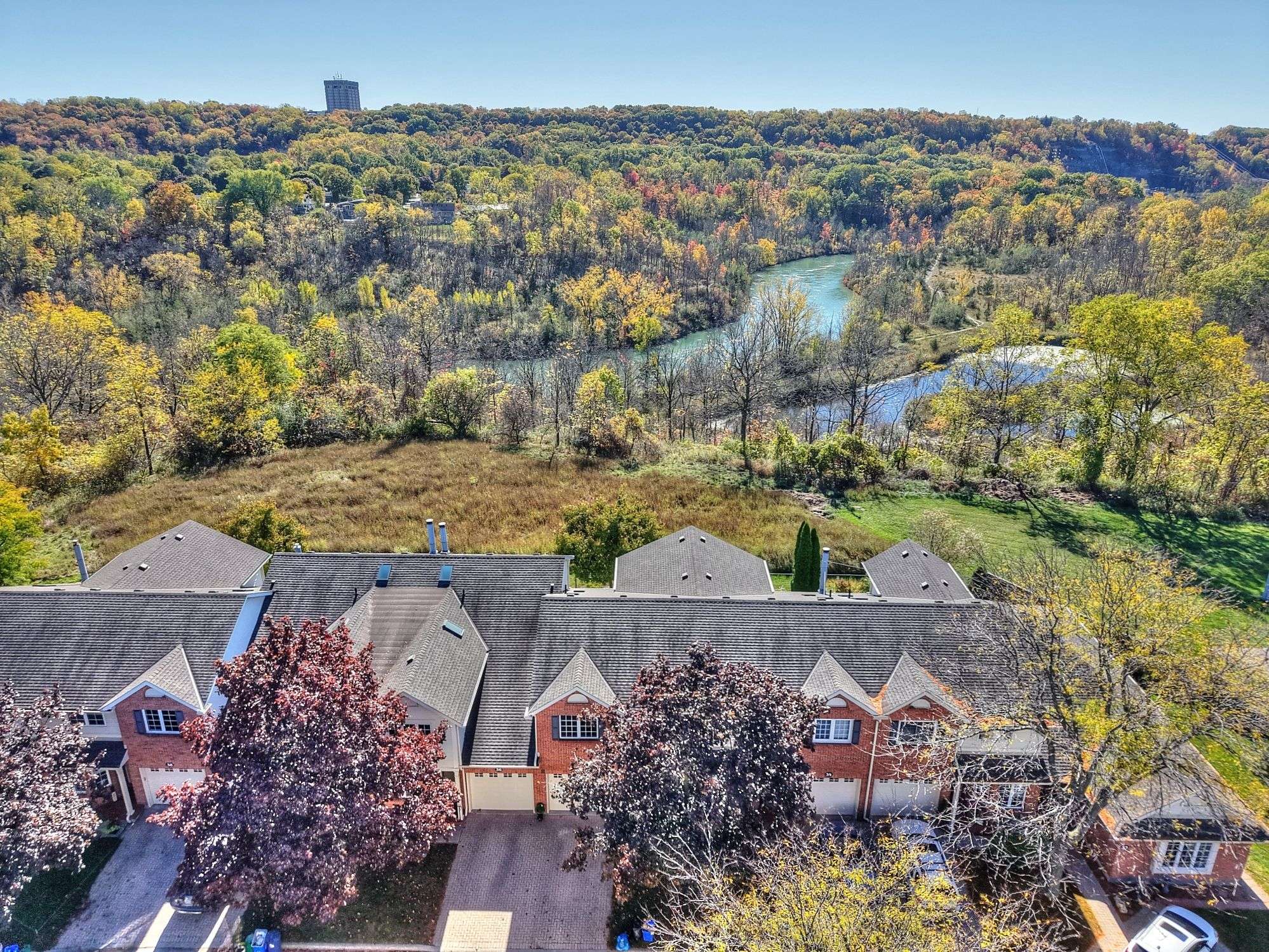 St. Catharines, ON L2S 3B9,275 PELHAM RD #35