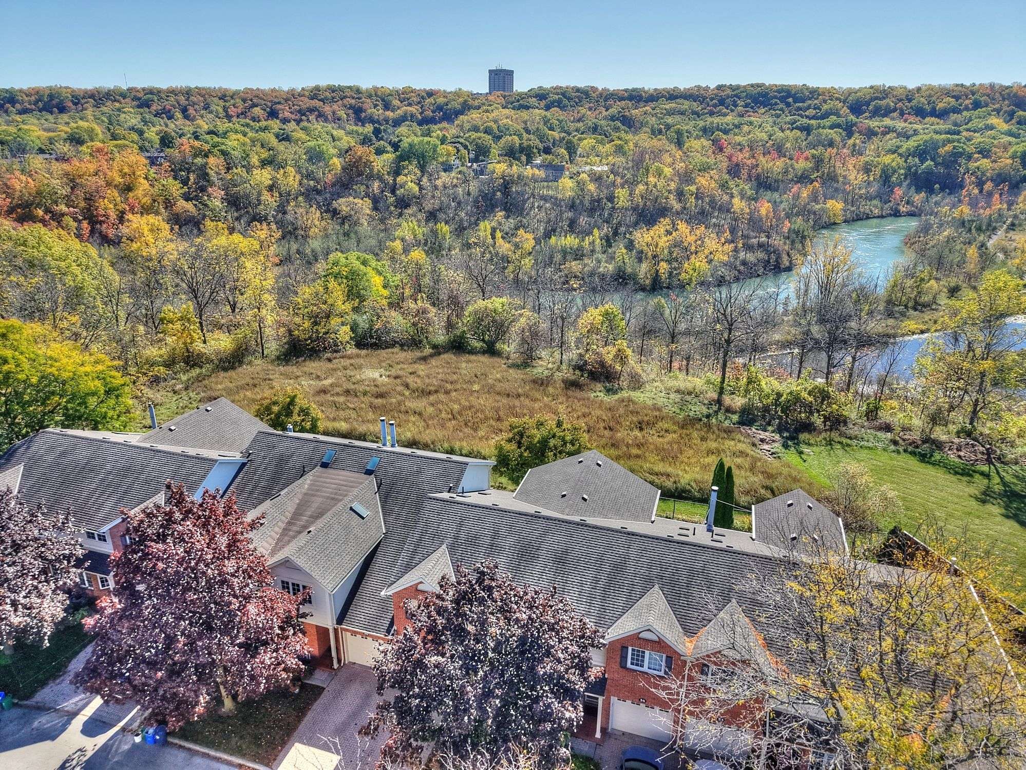 St. Catharines, ON L2S 3B9,275 PELHAM RD #35