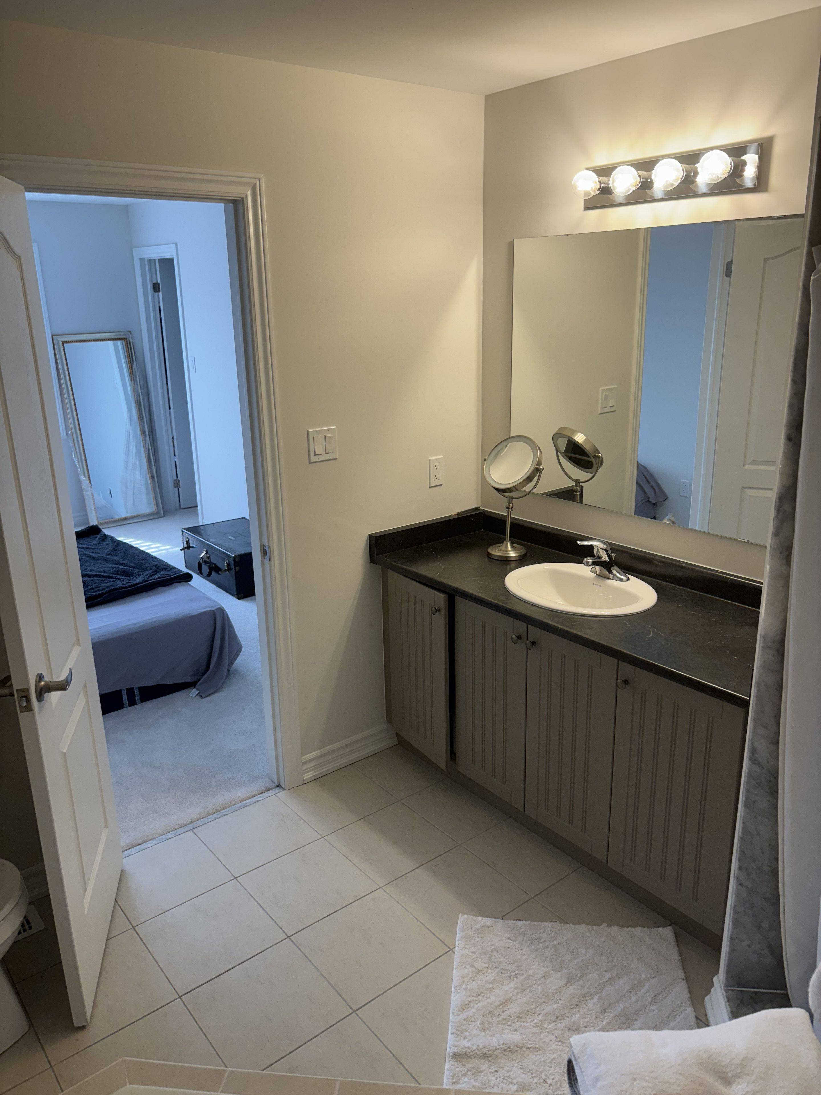 Thorold, ON L2V 0N1,92 Baker ST