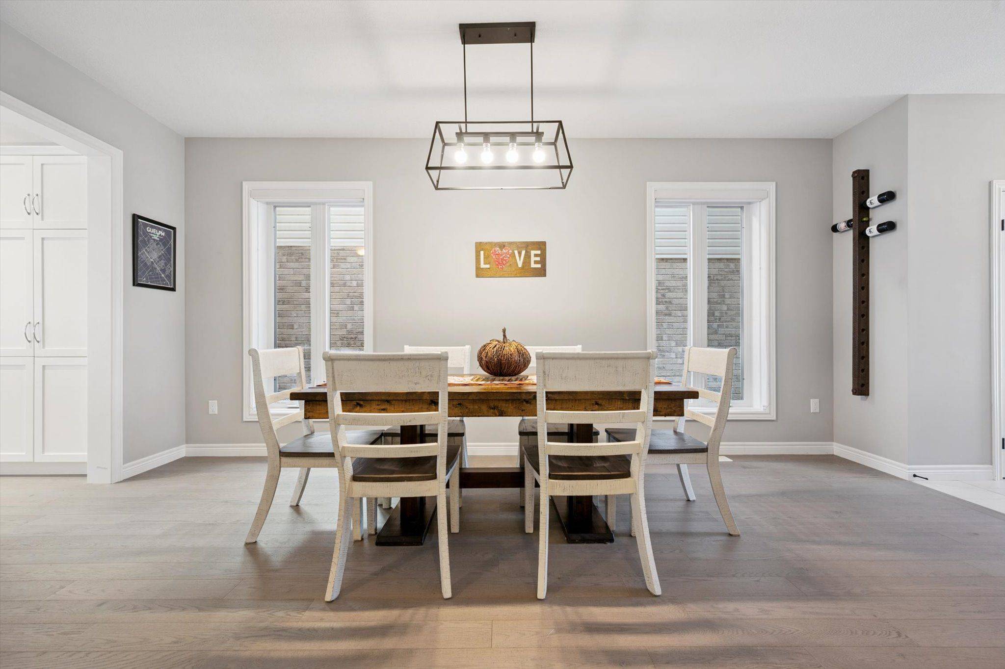 Guelph, ON N1G 0G8,184 Macalister BLVD