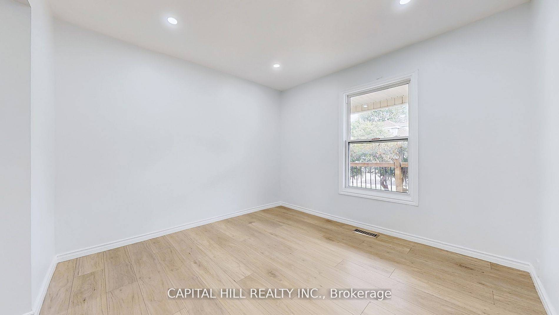 Hamilton, ON L8L 3W6,160 Picton ST E