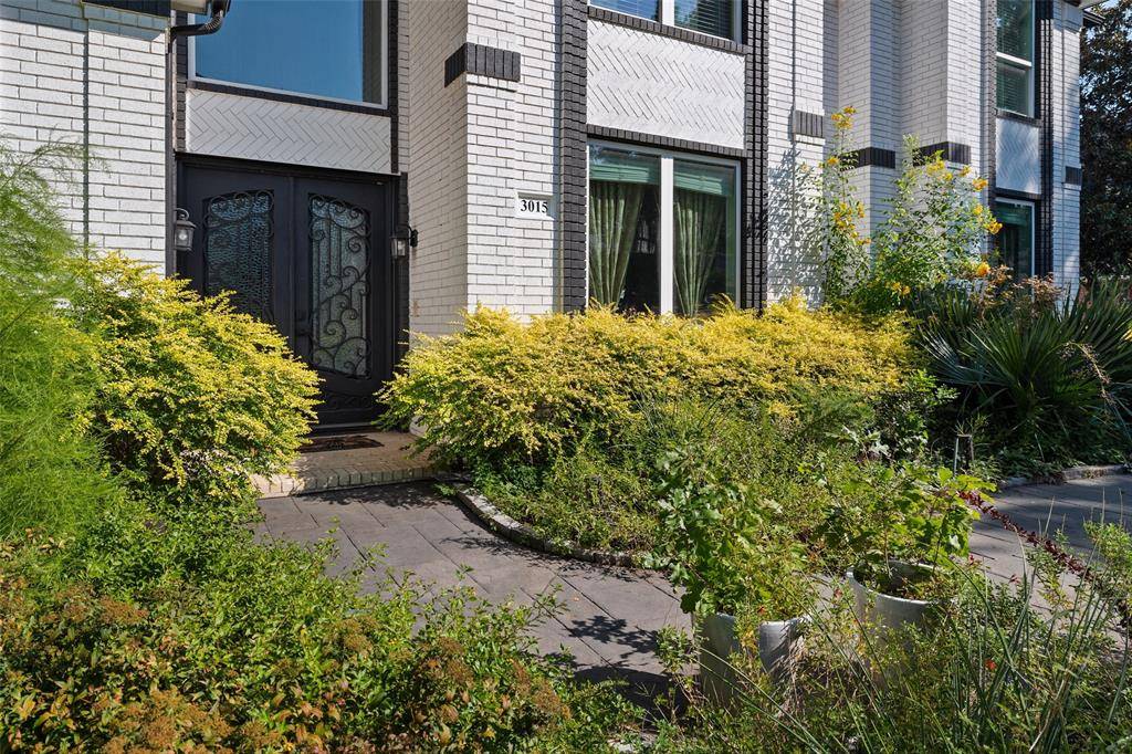 Arlington, TX 76006,3015 Forestwood Drive