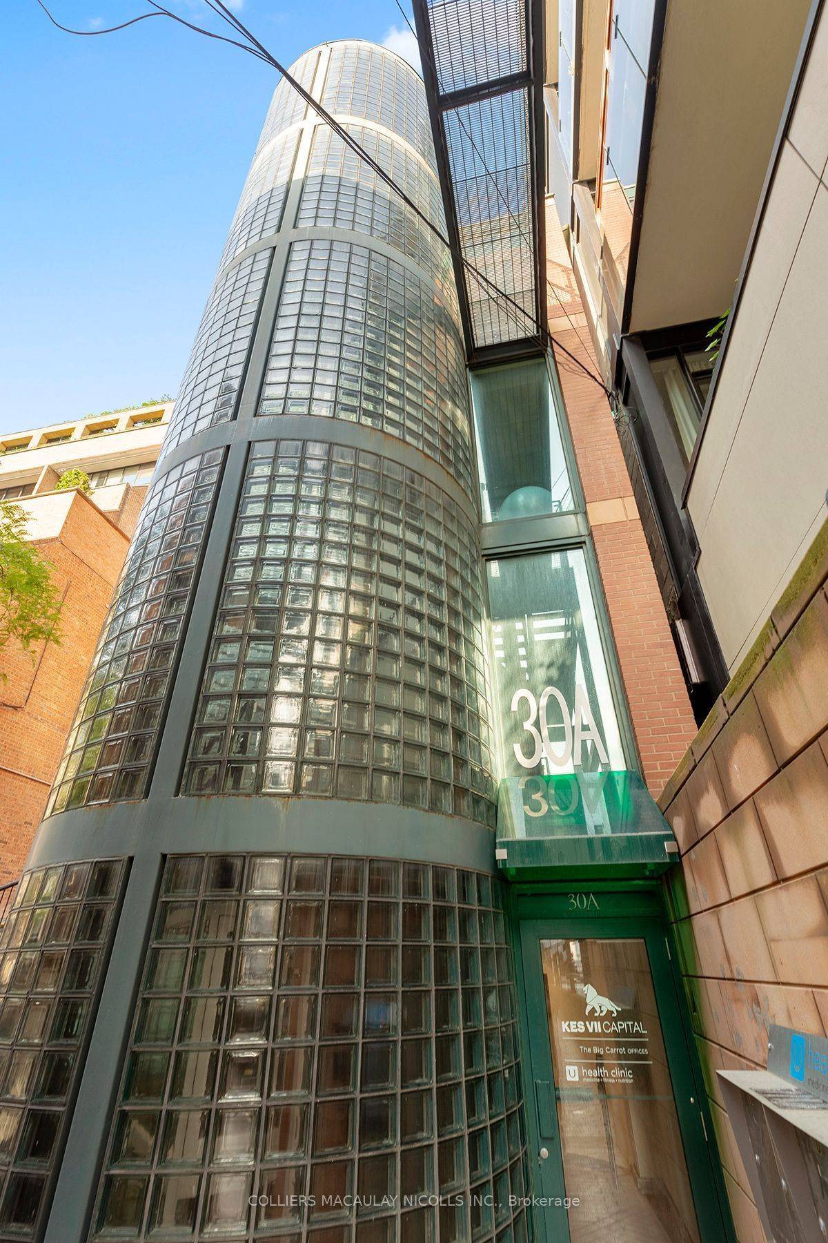 Toronto C02, ON M5R 2E2,30A Hazelton AVE #Lower Level