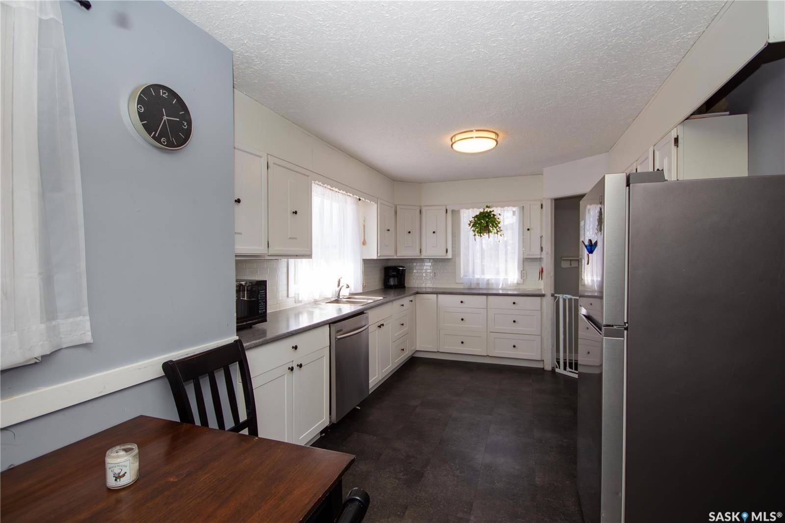 Battleford, SK S0M 0E0,52 22nd STREET