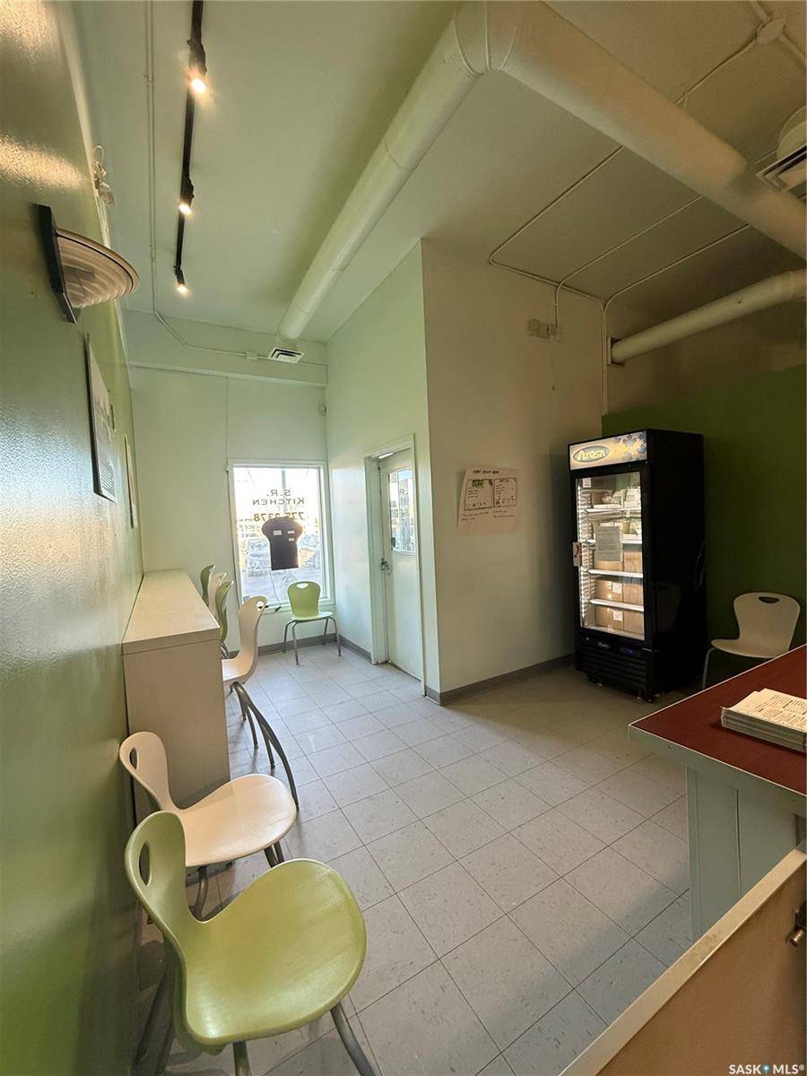 Regina, SK S4X 2Z2,6843 Rochdale BOULEVARD