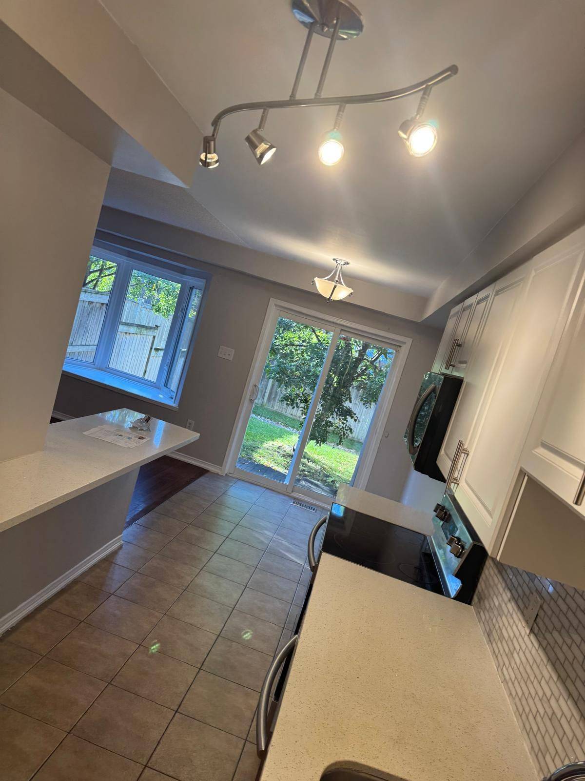 Mississauga, ON L5M 0H2,5255 Palmetto PL #144