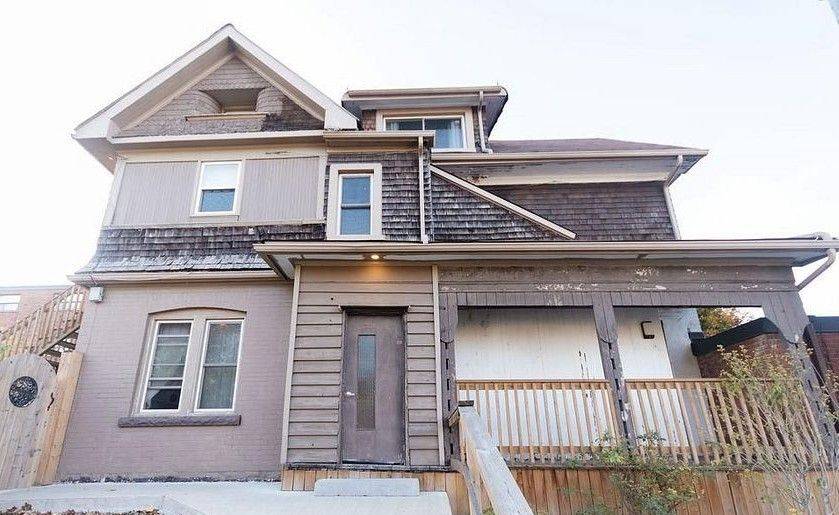 Hamilton, ON L8V 1T1,600 Fennell AVE E