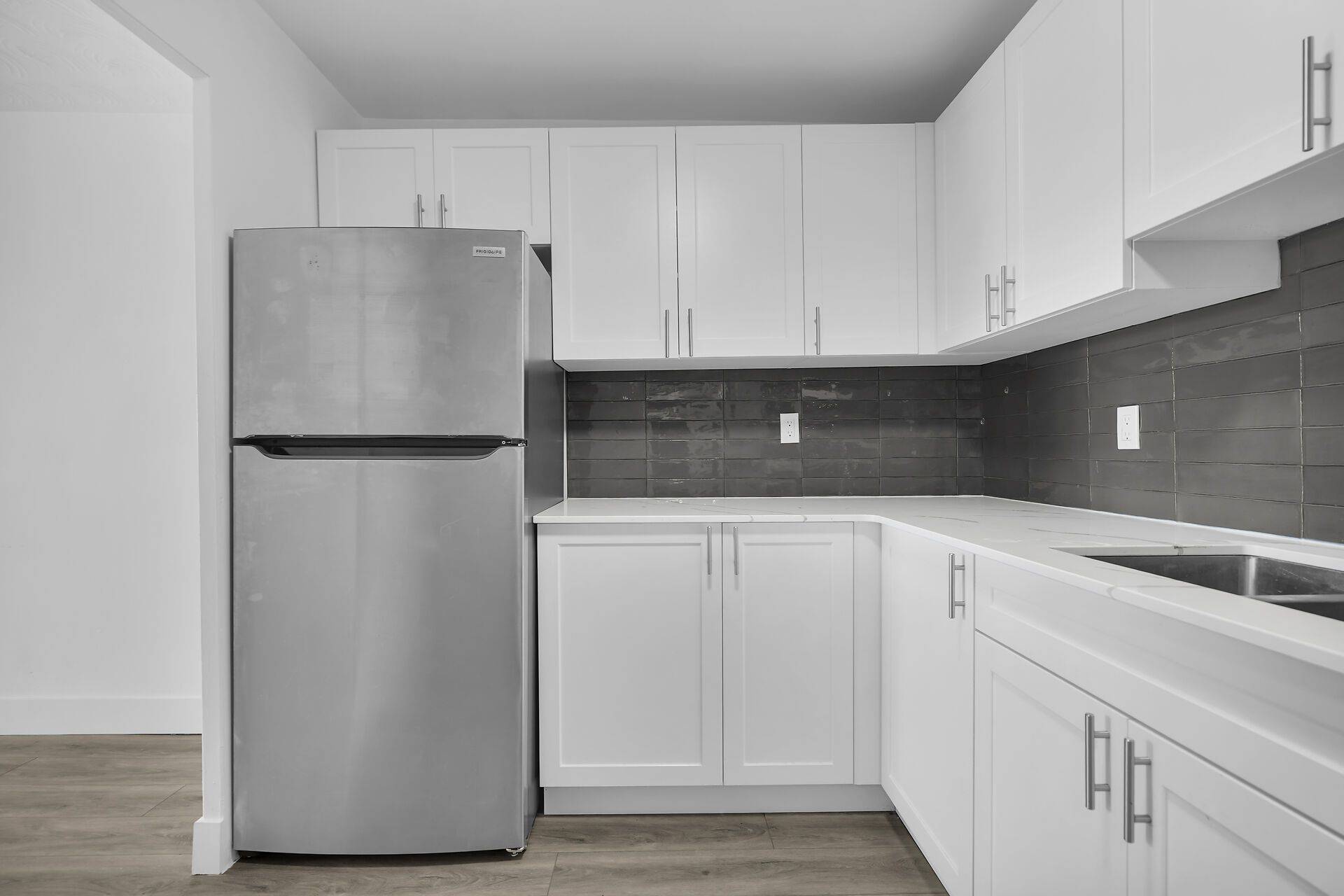 Strathroy-caradoc, ON N7G 2B2,294 Saulsbury ST #309