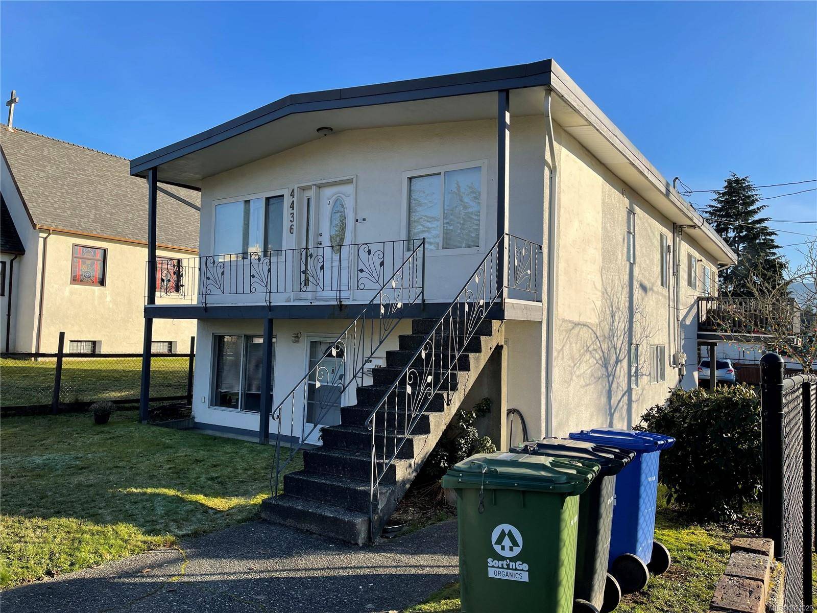 Port Alberni, BC V9Y 3R1,4436 Redford St