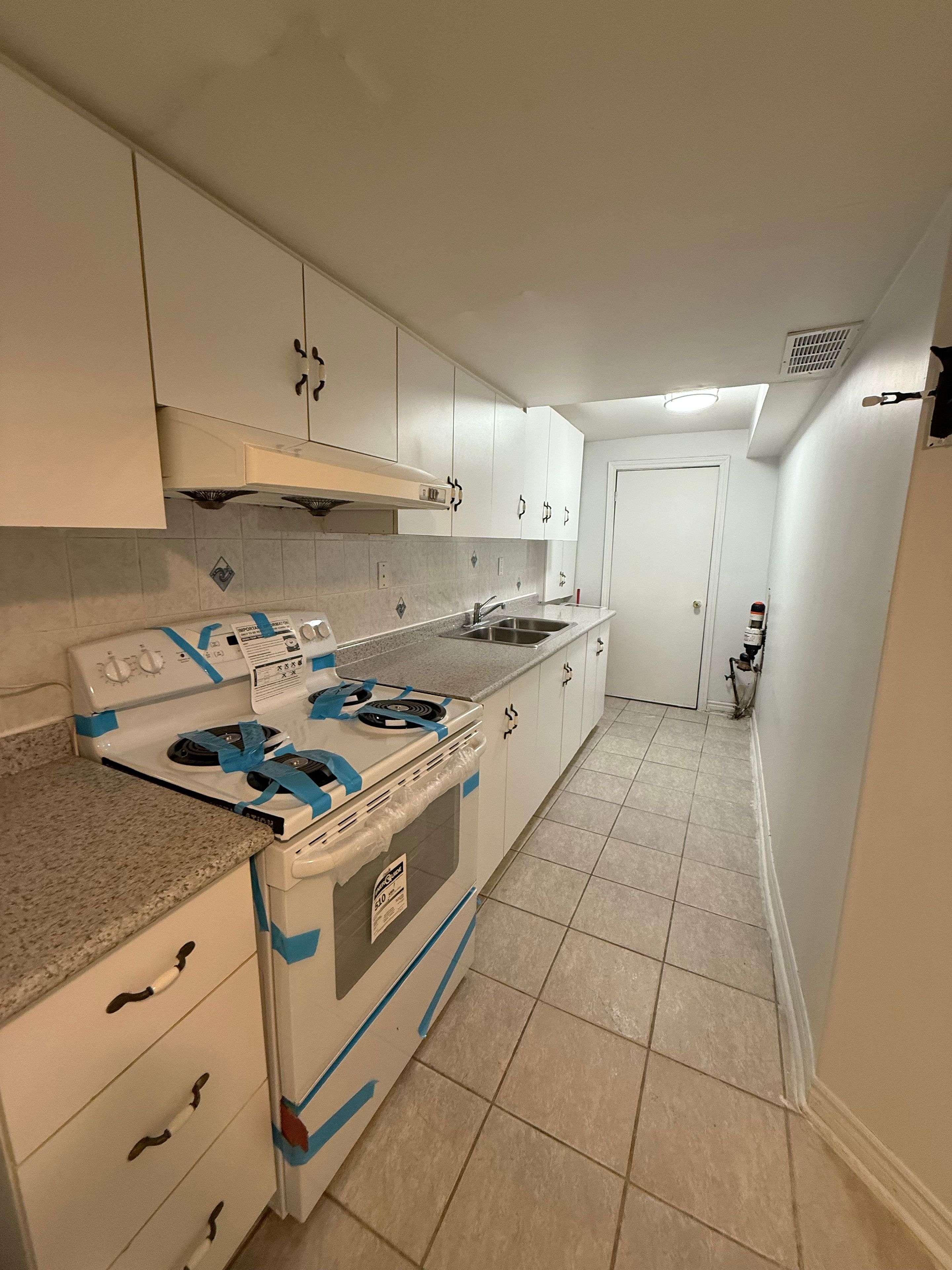 Mississauga, ON L5V 2Z3,5923 Sidmouth ST #BSMT