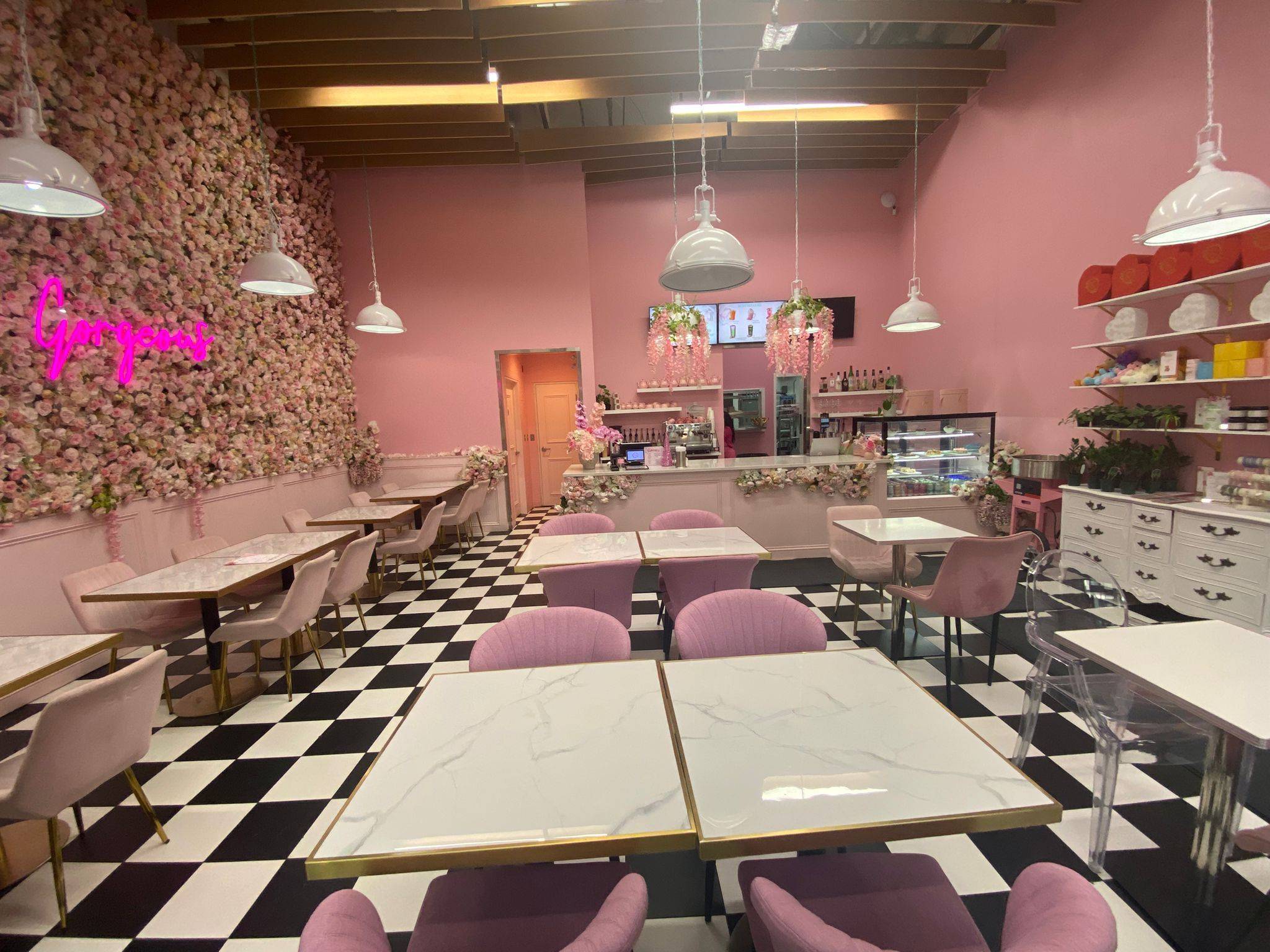 Glebe - Ottawa East And Area, ON K1S 5J3,200 Marche WAY #103