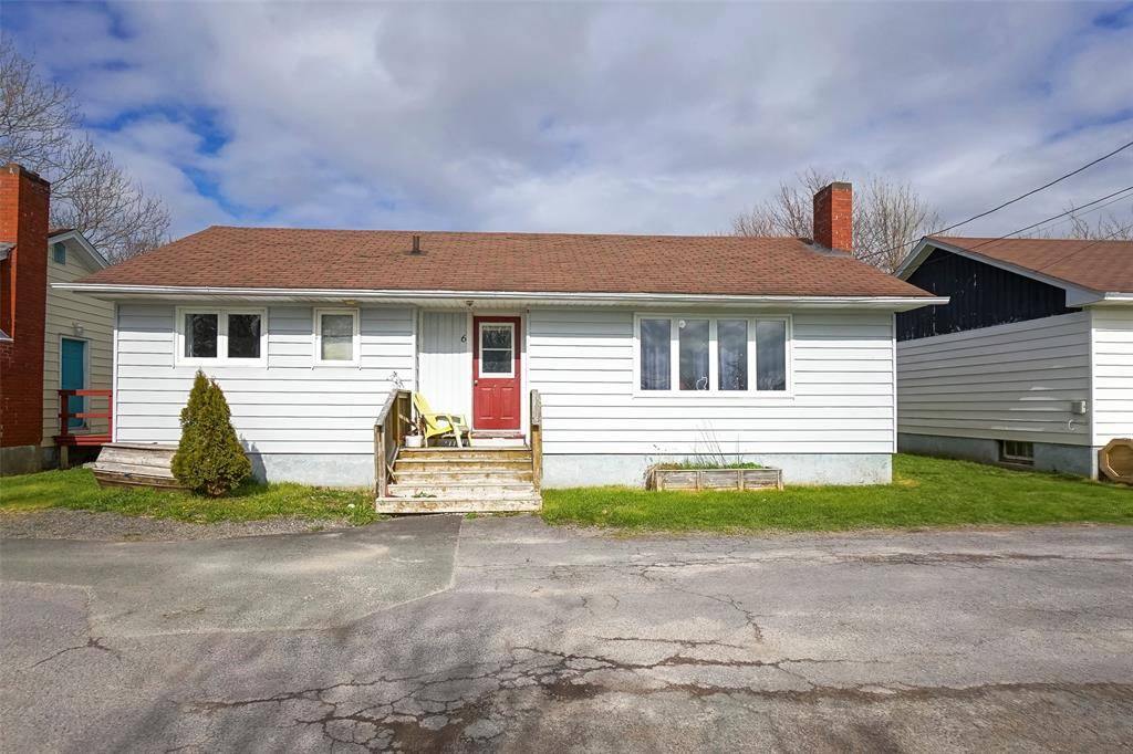 Carbonear, NL A1Y1B1,6 Bay Street