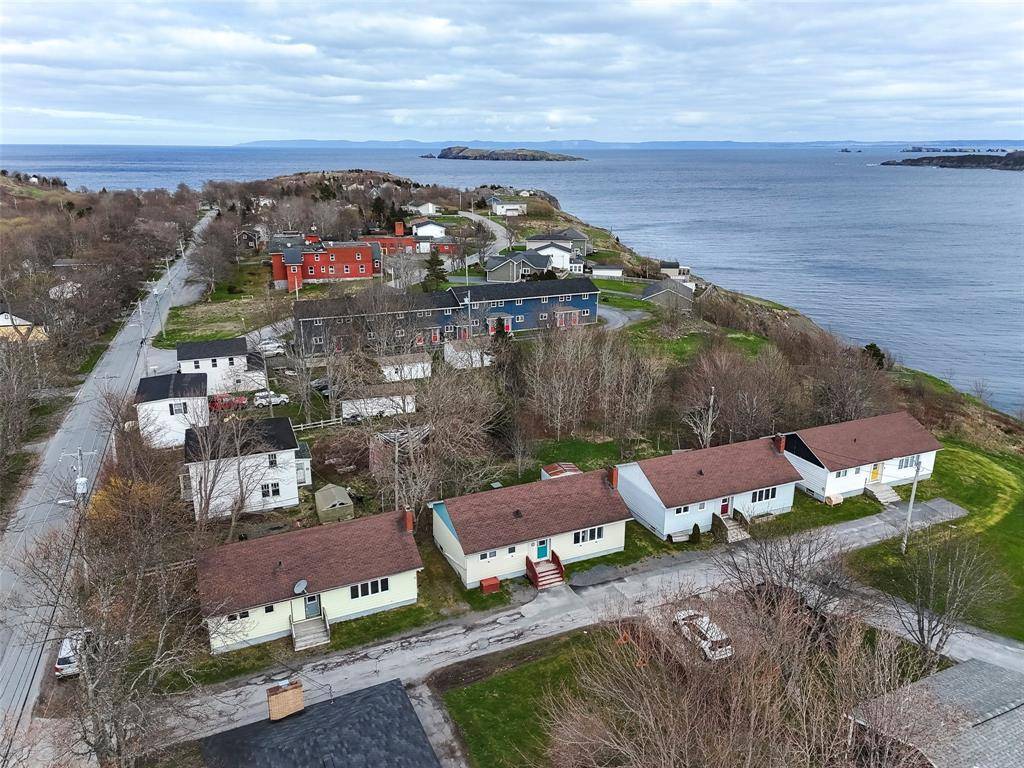 Carbonear, NL A1Y1B1,6 Bay Street