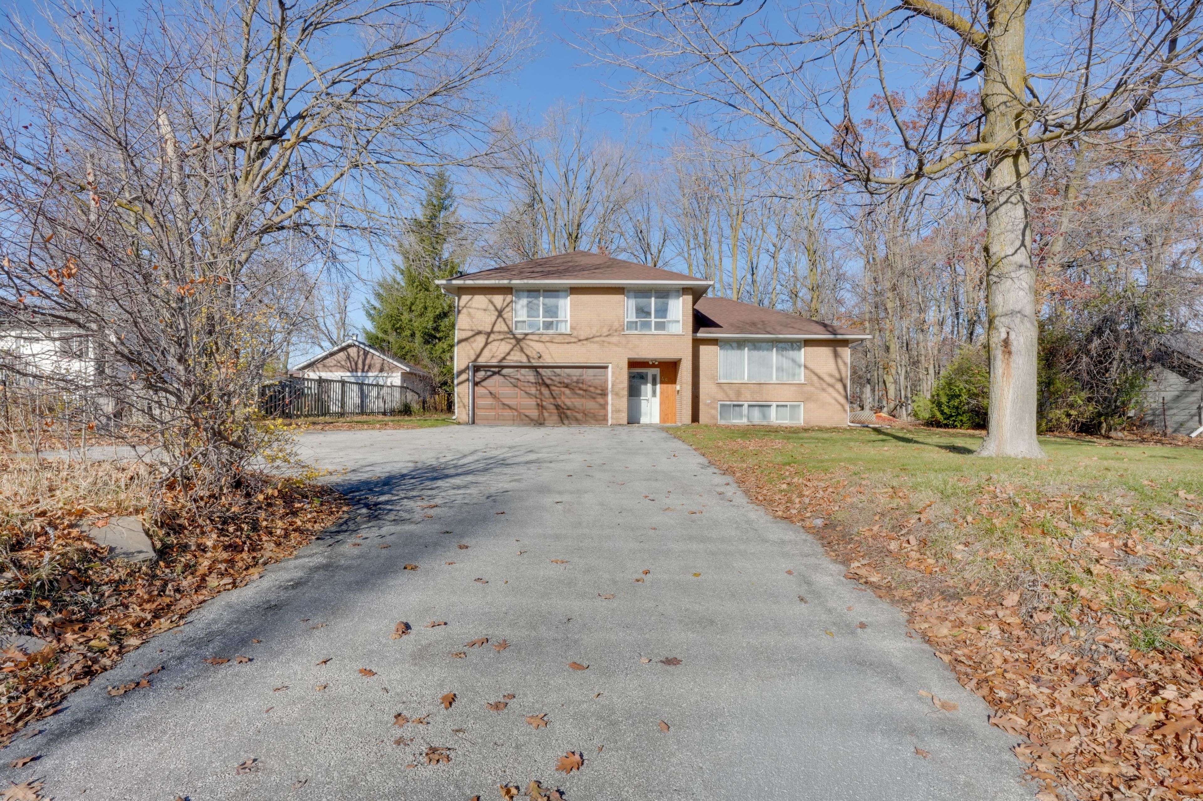 Barrie, ON L4M 2Z7,48 Cundles RD E