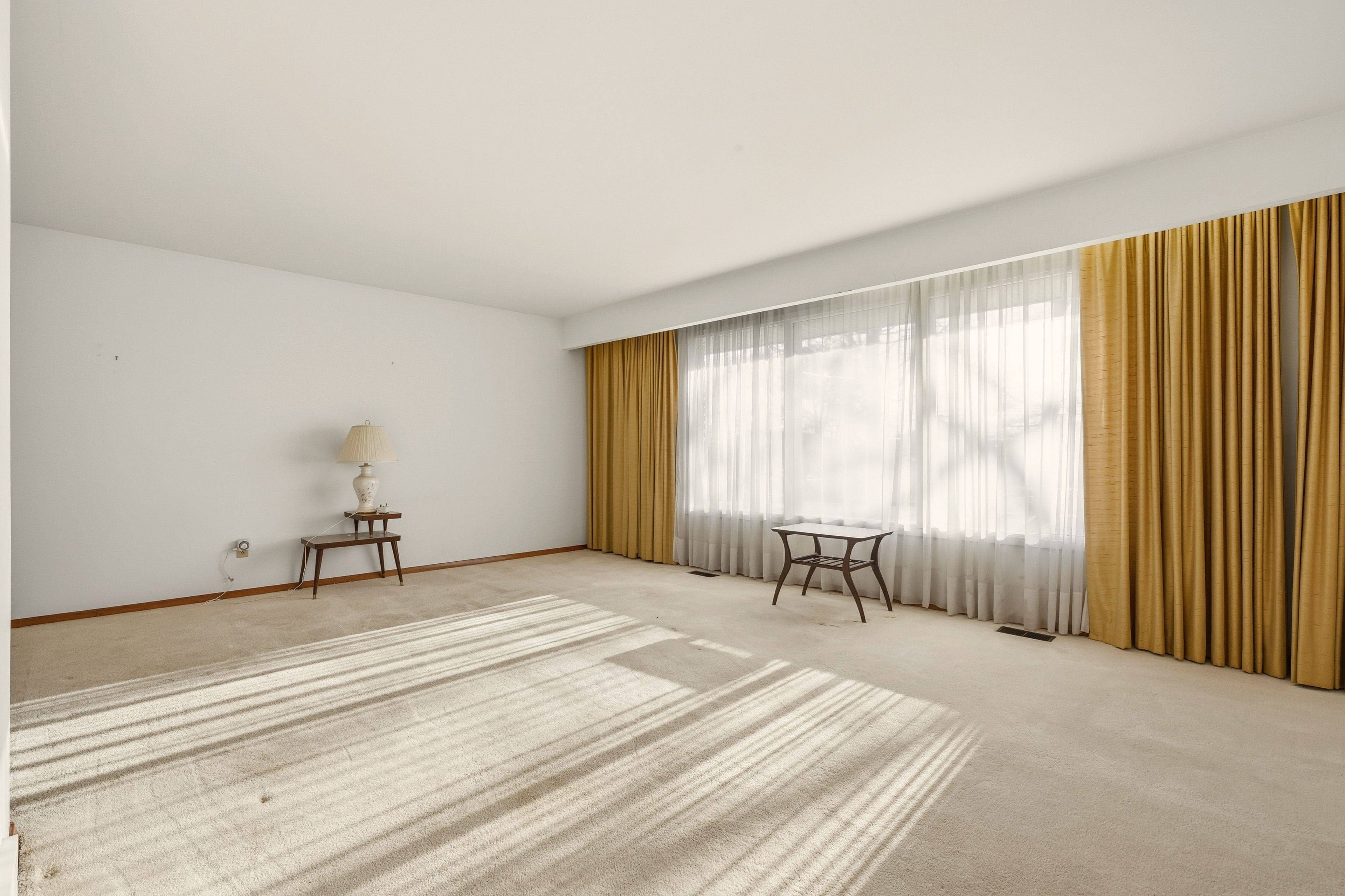 Barrie, ON L4M 2Z7,48 Cundles RD E