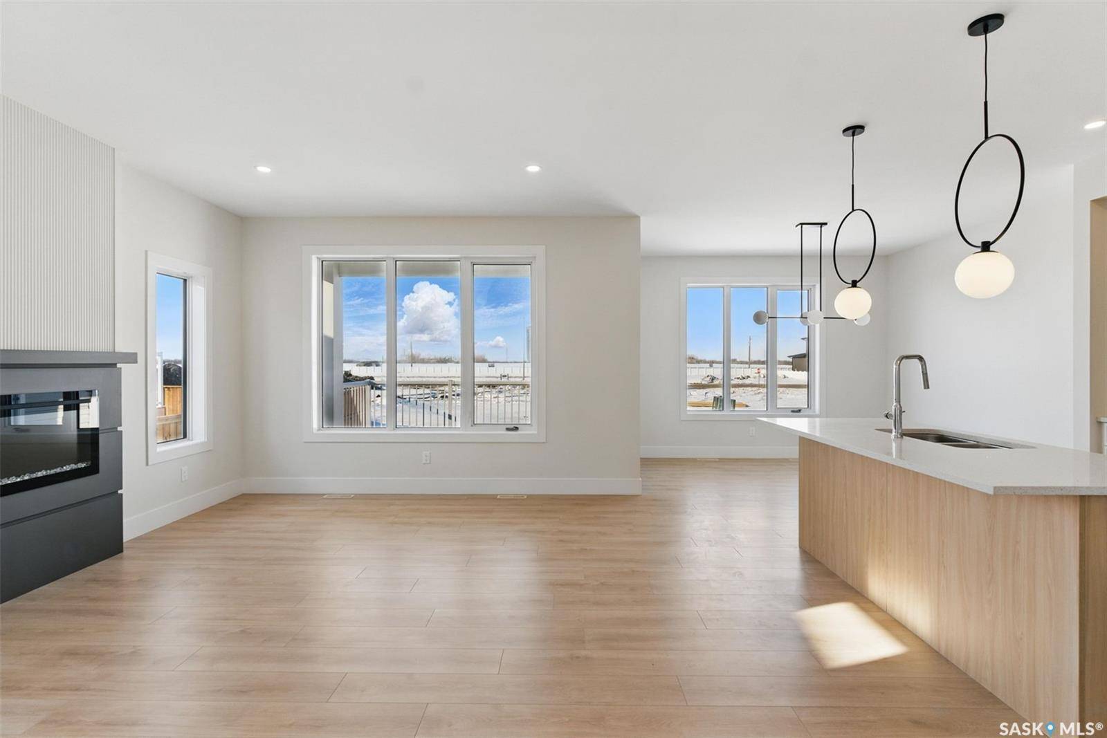 Warman, SK S0K 0A1,218 Veterans DRIVE