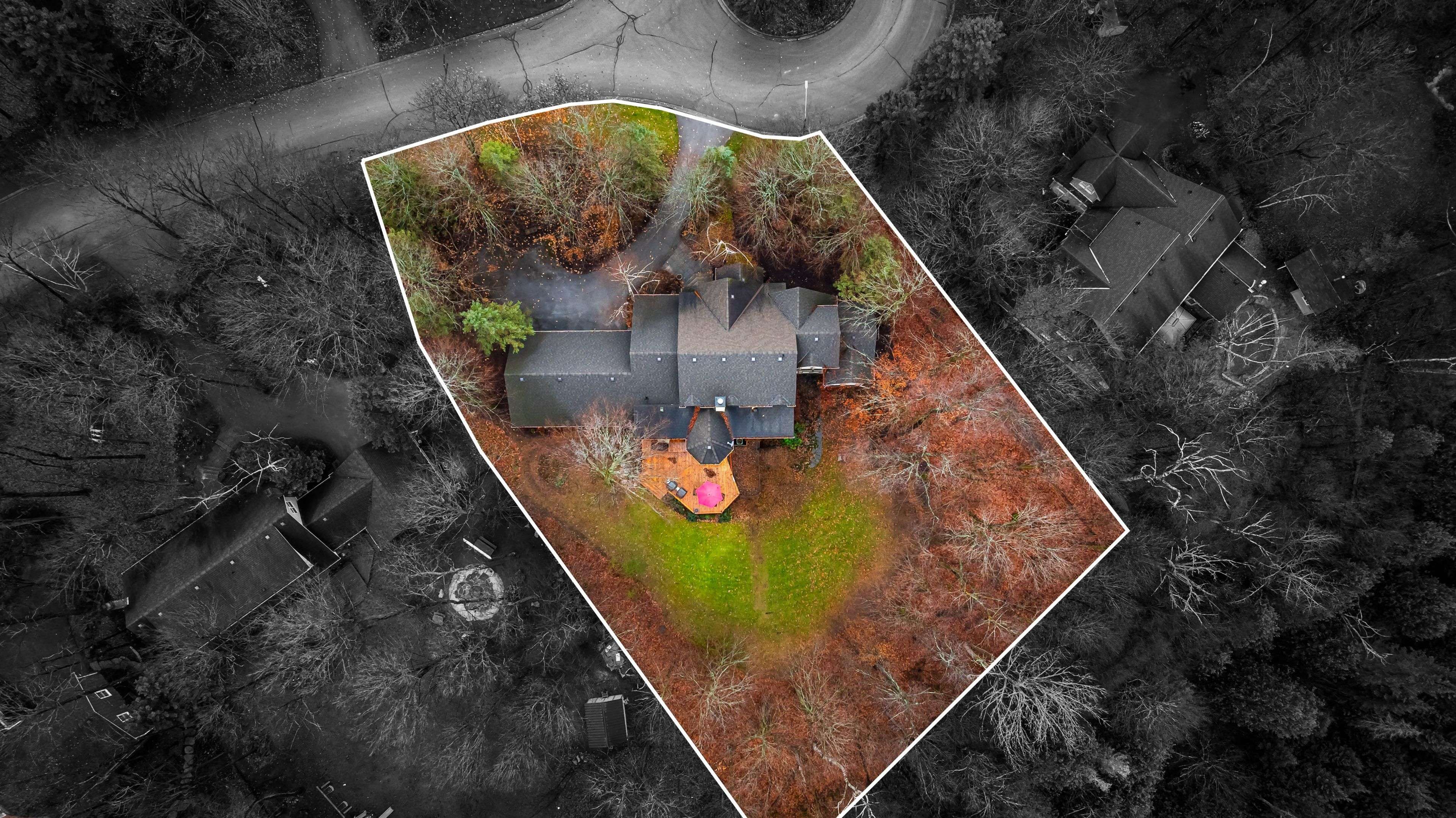 Mono, ON L9W 4A8,7 Ironwood CT