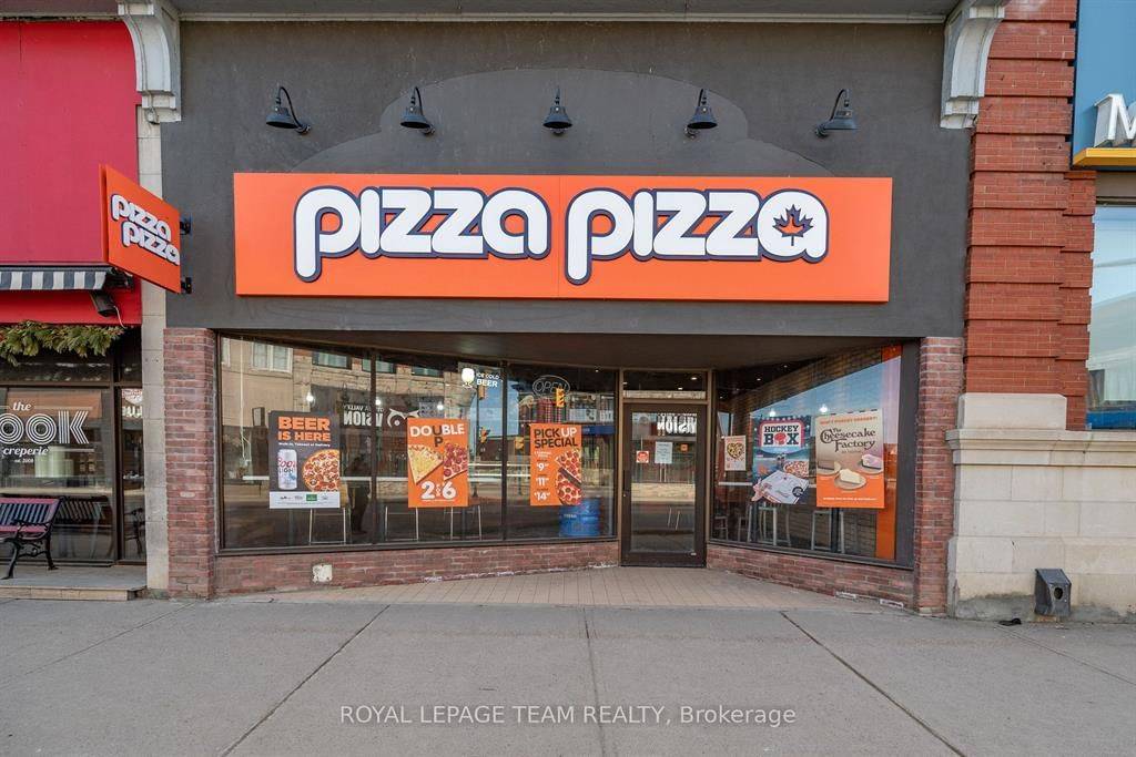 Pembroke, ON K8A 5M3,32 Pembroke ST W