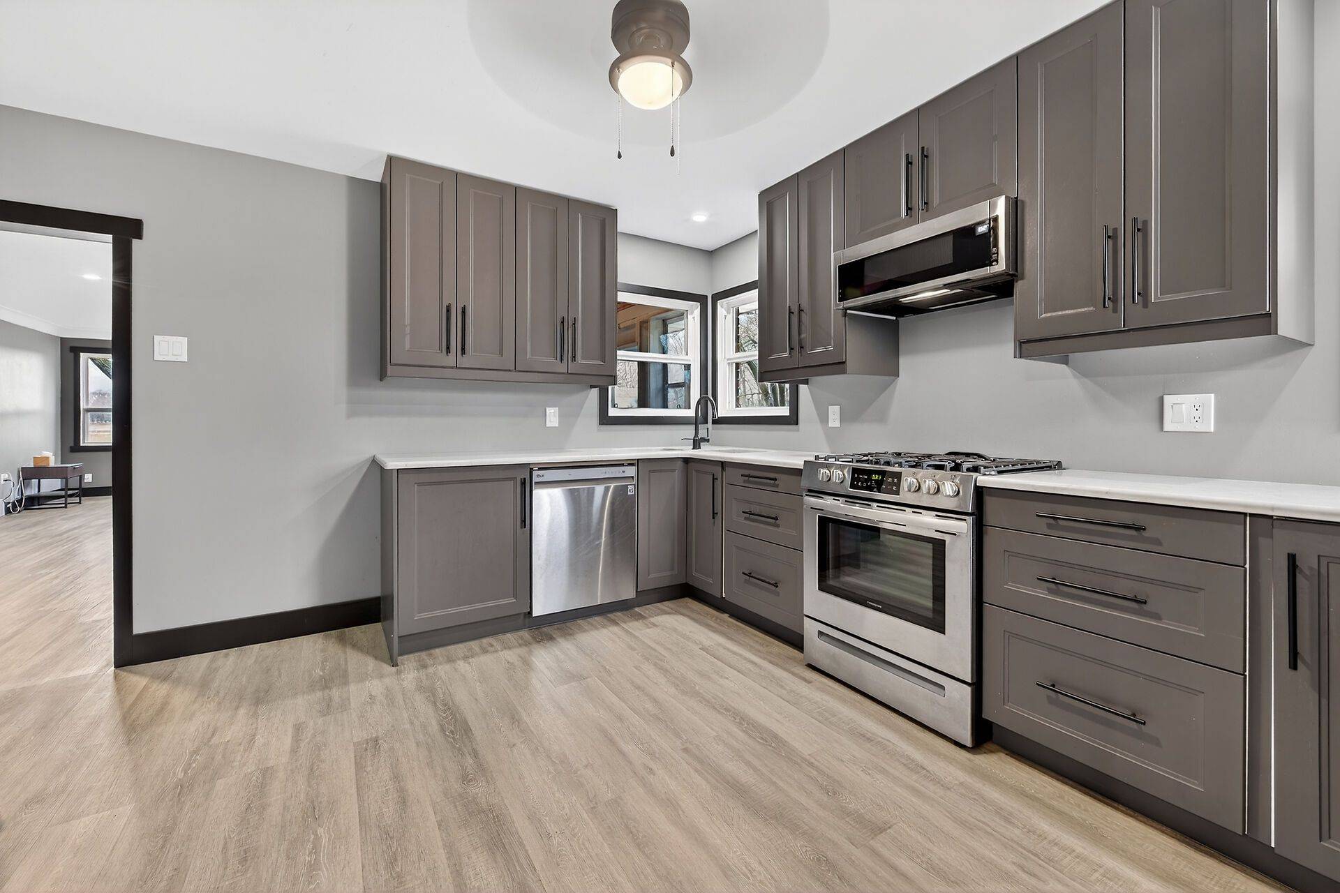 Wainfleet, ON N0A 1K0,44090 HENDERSHOT RD