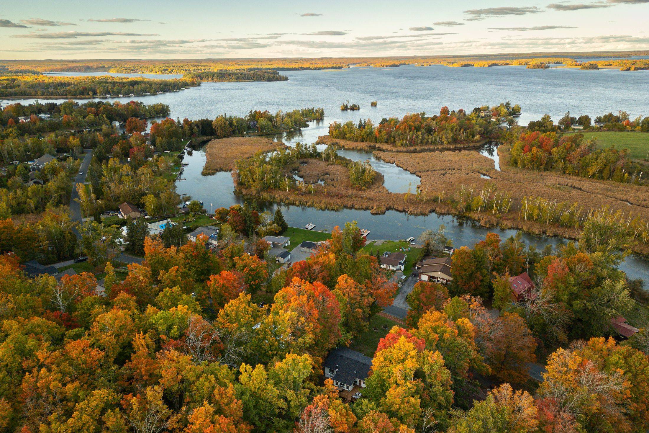 Selwyn, ON K0L 1T0,1274 Young's Cove RD