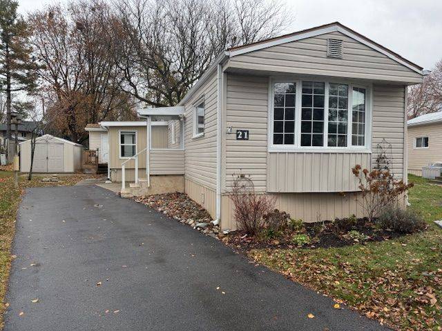 Kingston, ON K7K 6A2,21 Powley Garden DR