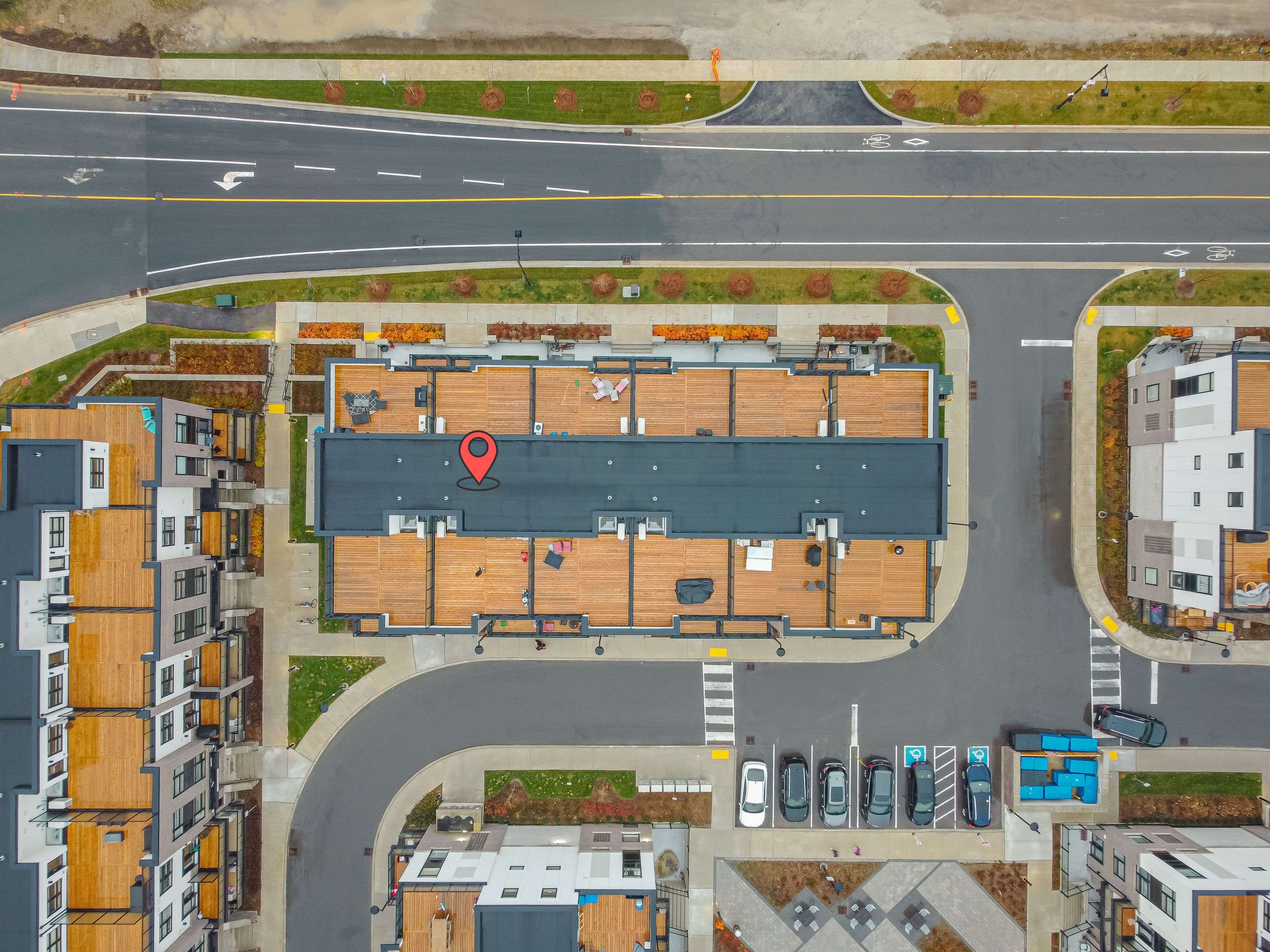 Milton, ON L9E 1N4,1589 Rose WAY #106