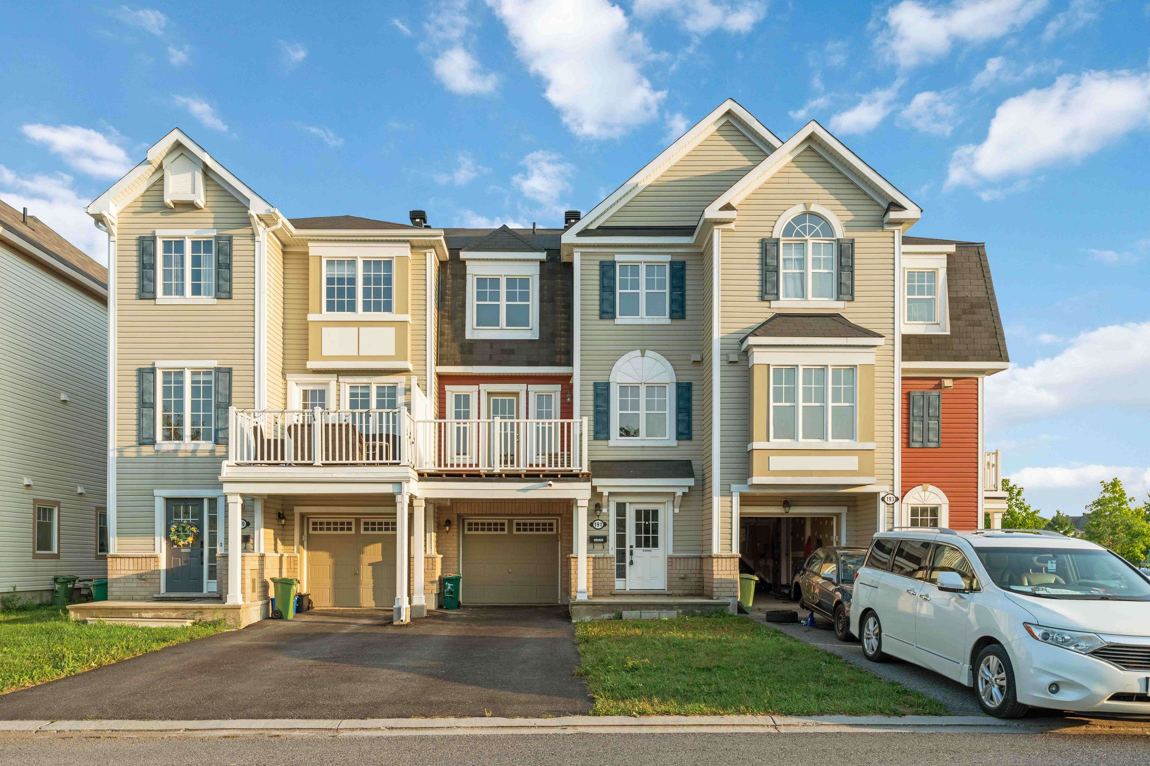 Orleans - Cumberland And Area, ON K4A 0V9,191 Soleil AVE