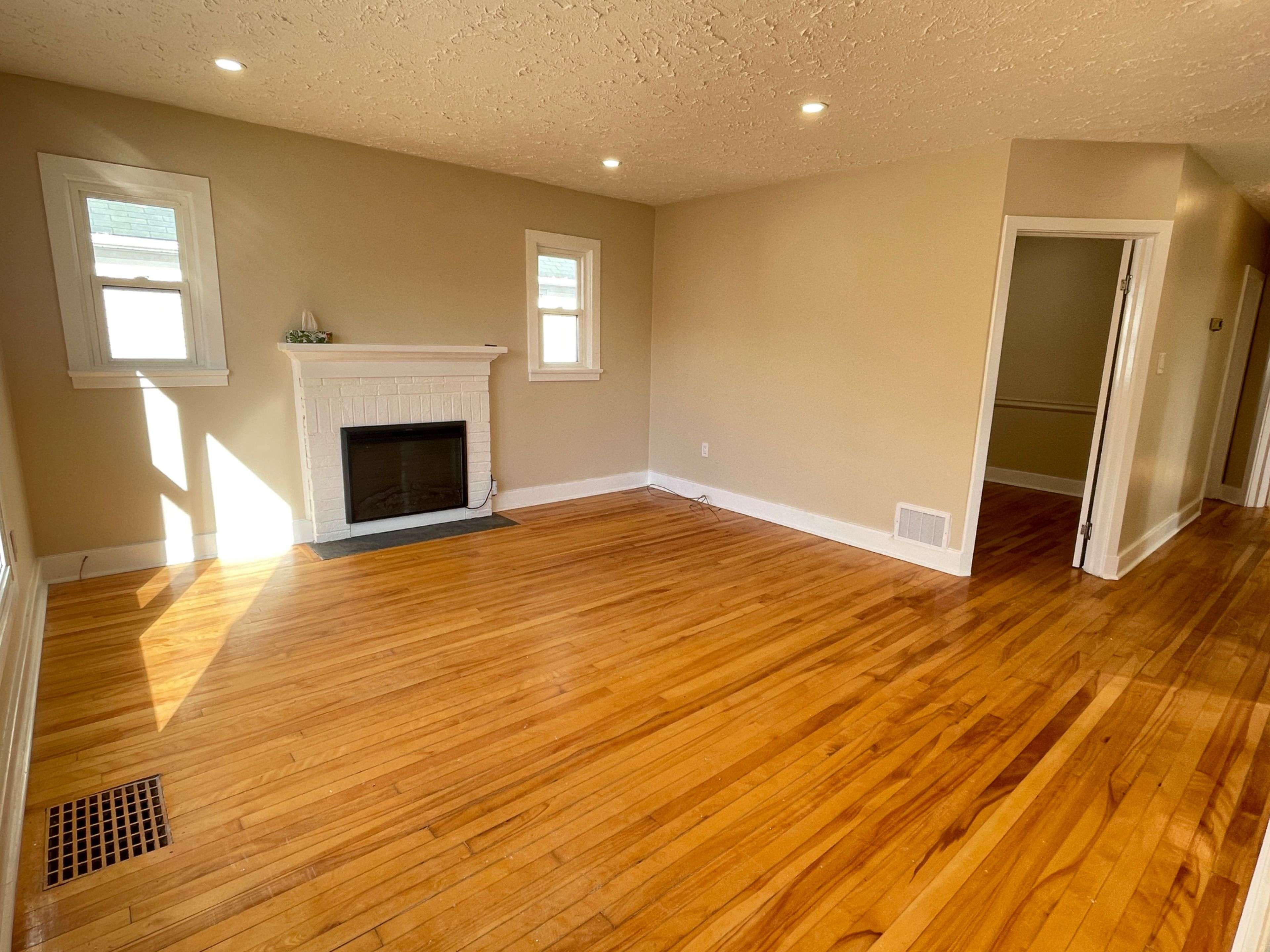 Mississippi Mills, ON K0A 1A0,55 Spring ST #A