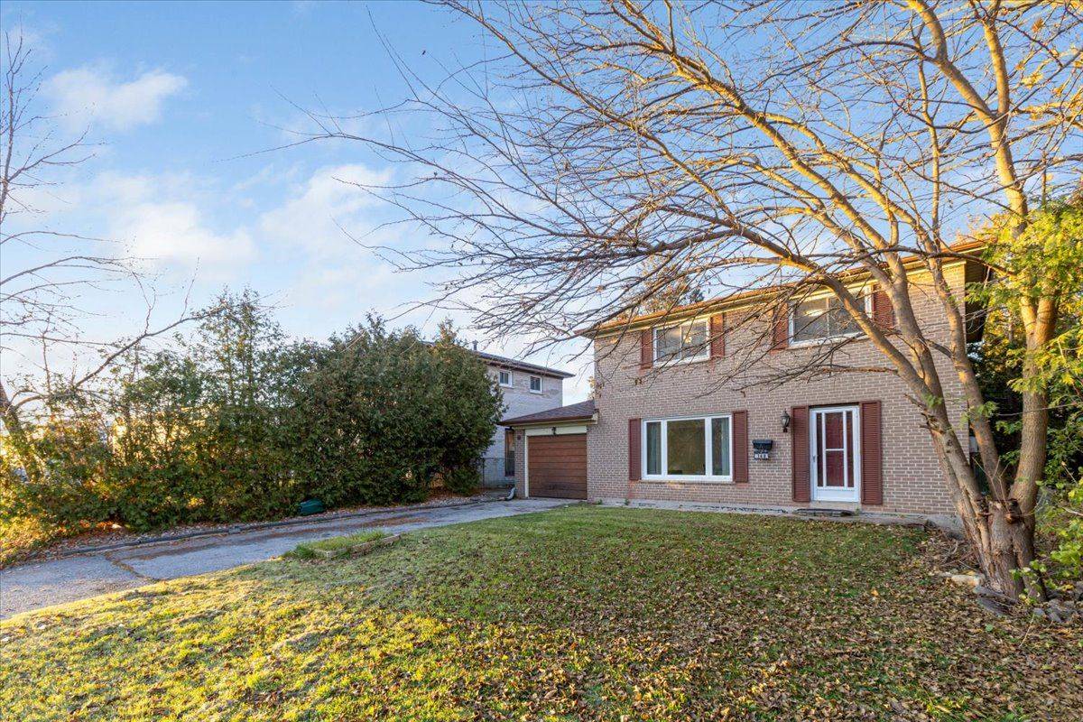 Markham, ON L3T 1L3,148 Doncaster AVE