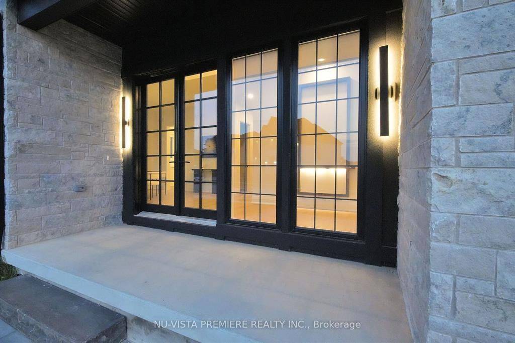 London North, ON N6G 3X8,535 CREEKVIEW Chase