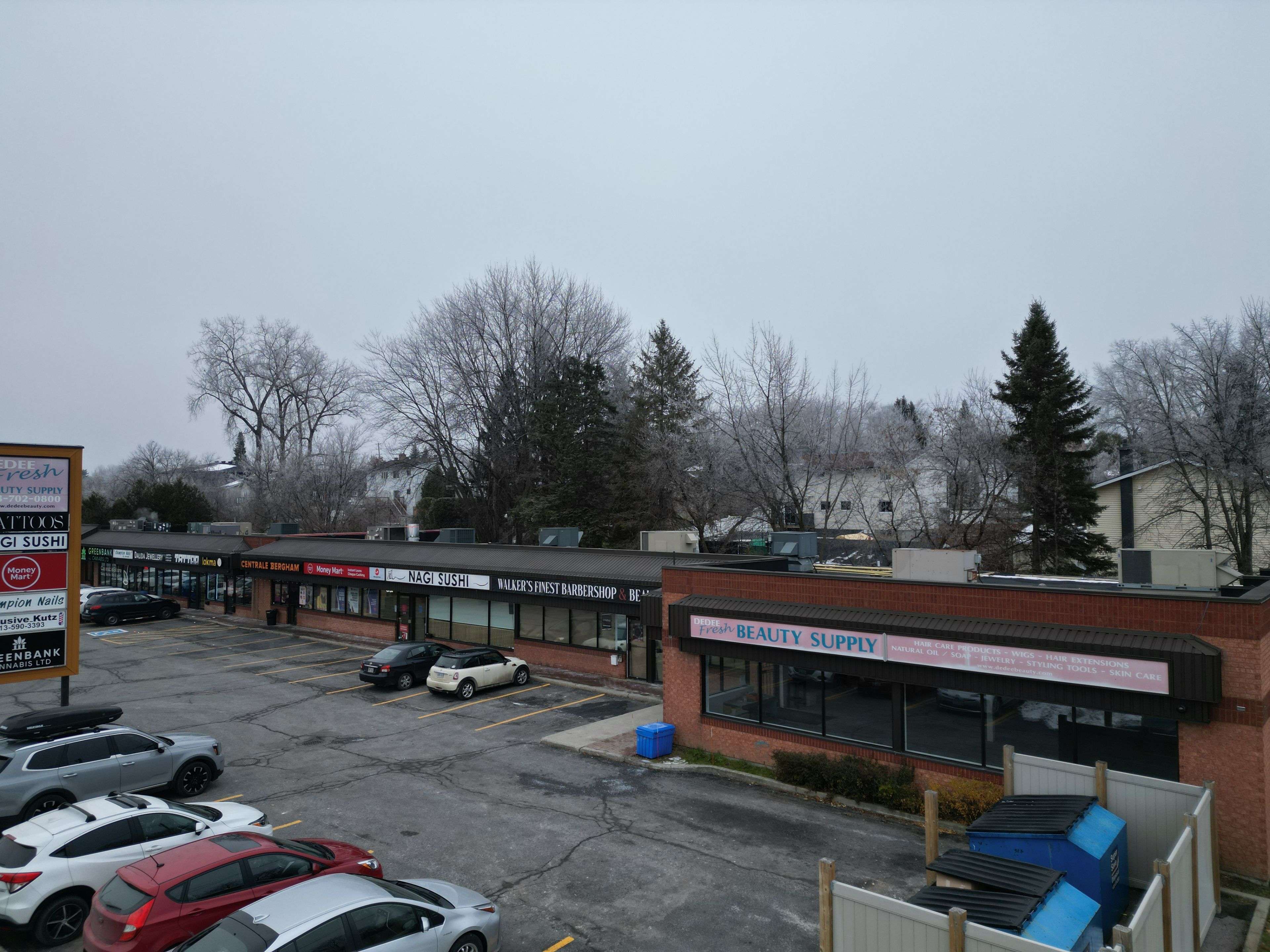 Orleans - Convent Glen And Area, ON K1C 1E8,2208 St. Joseph BLVD