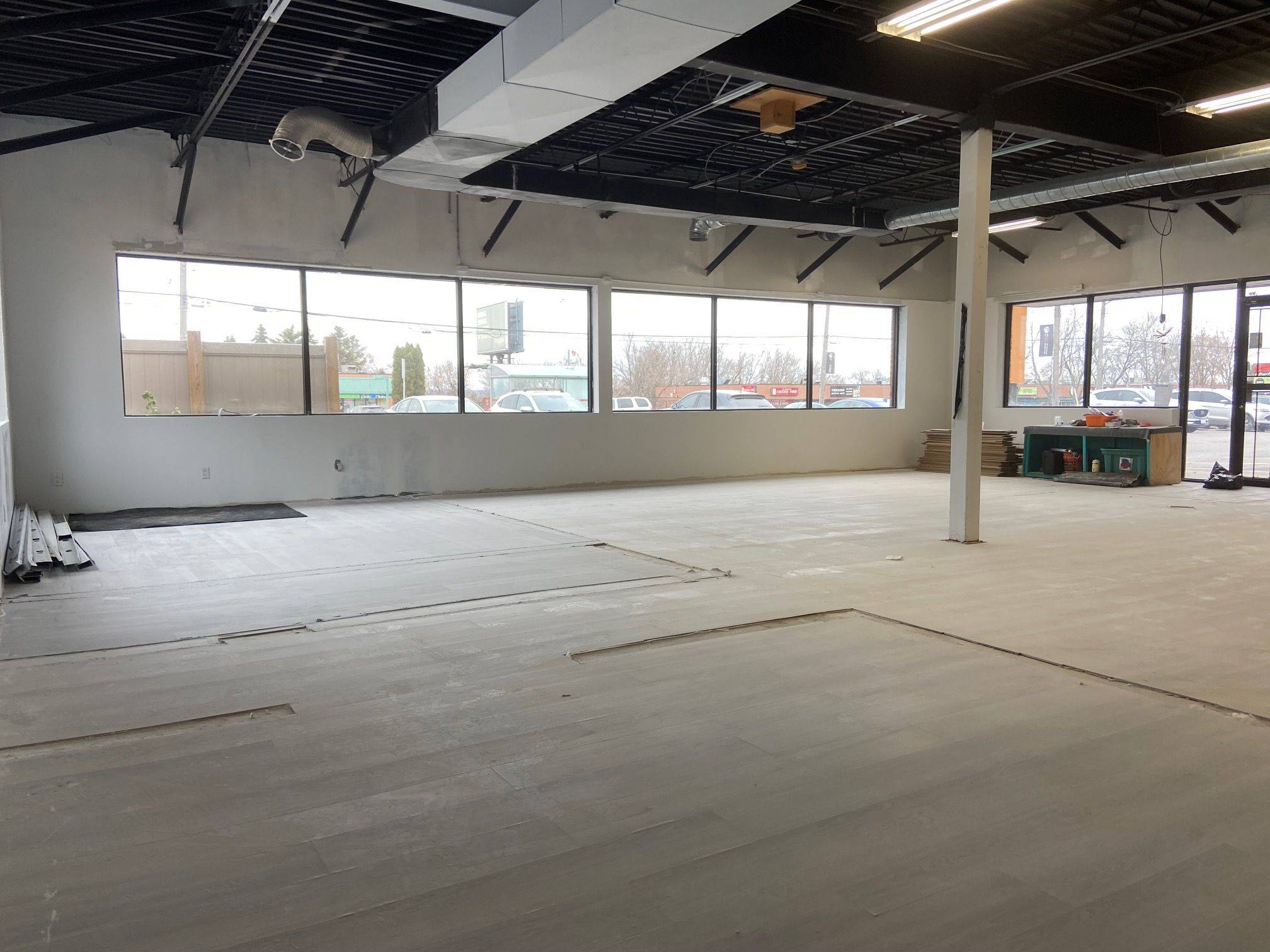 Orleans - Convent Glen And Area, ON K1C 1E8,2208 St. Joseph BLVD