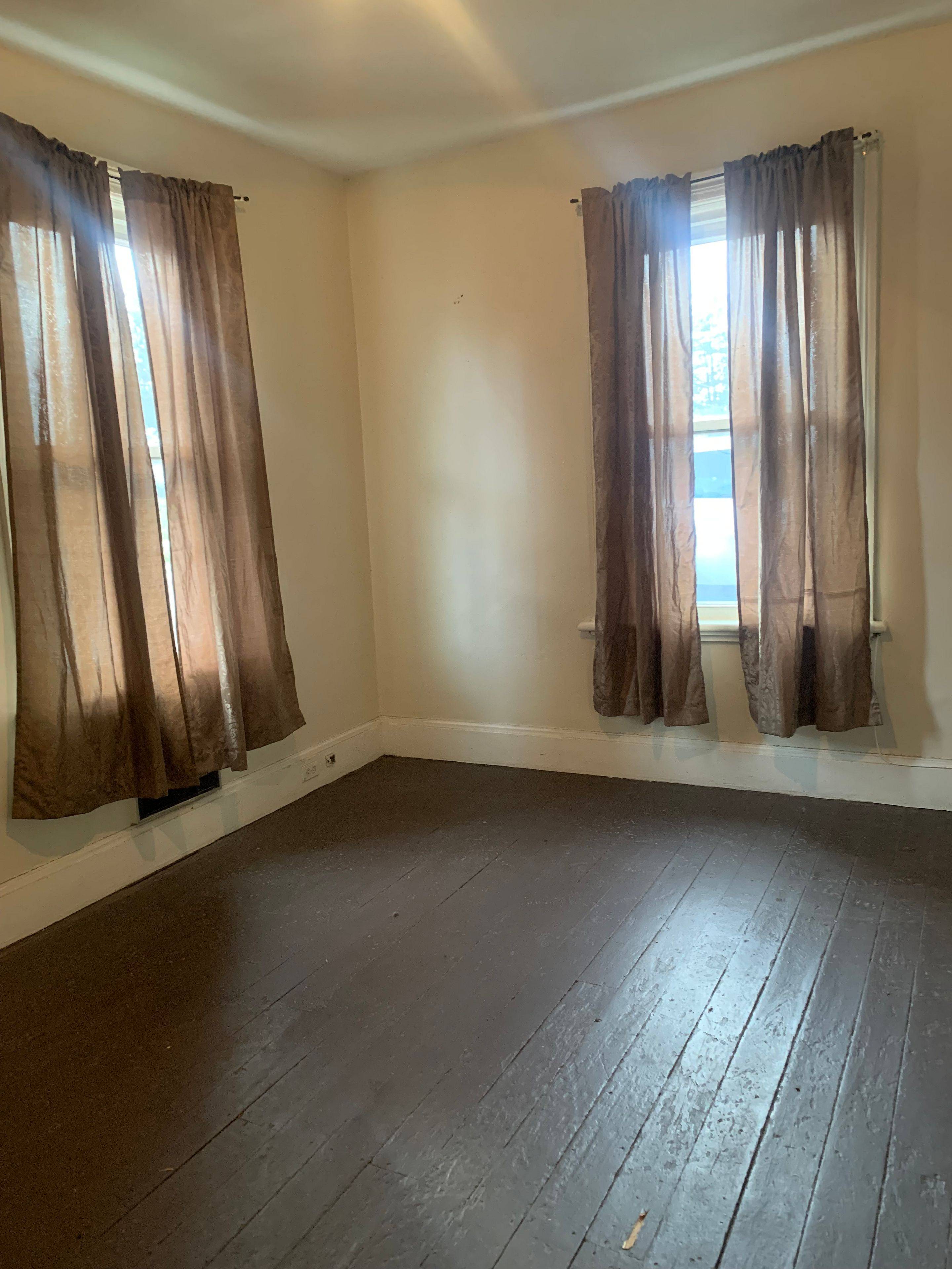 Woodstock, ON N4S 1V9,187 Park ROW