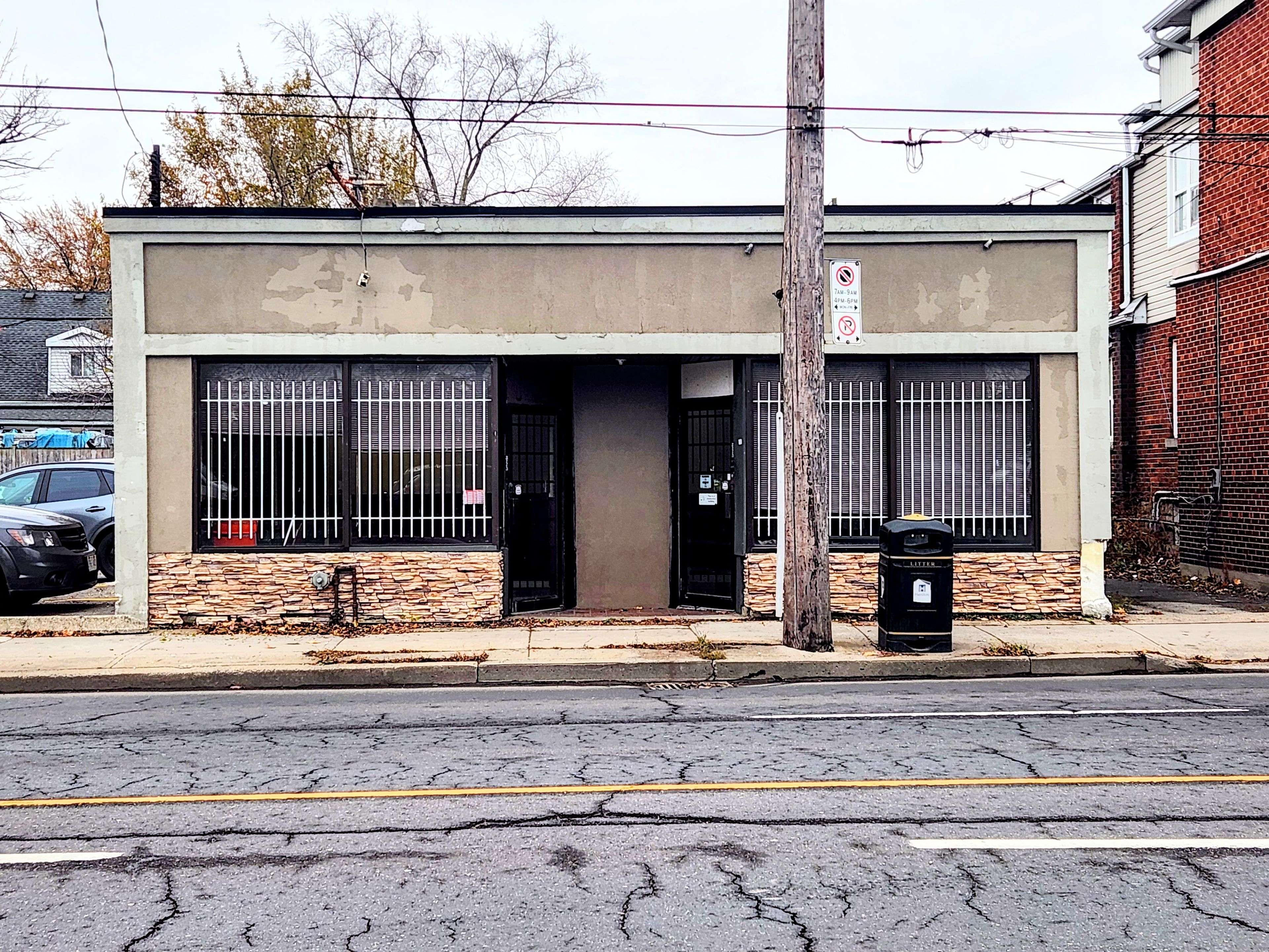 Hamilton, ON L8H 2W3,1342 Barton ST E