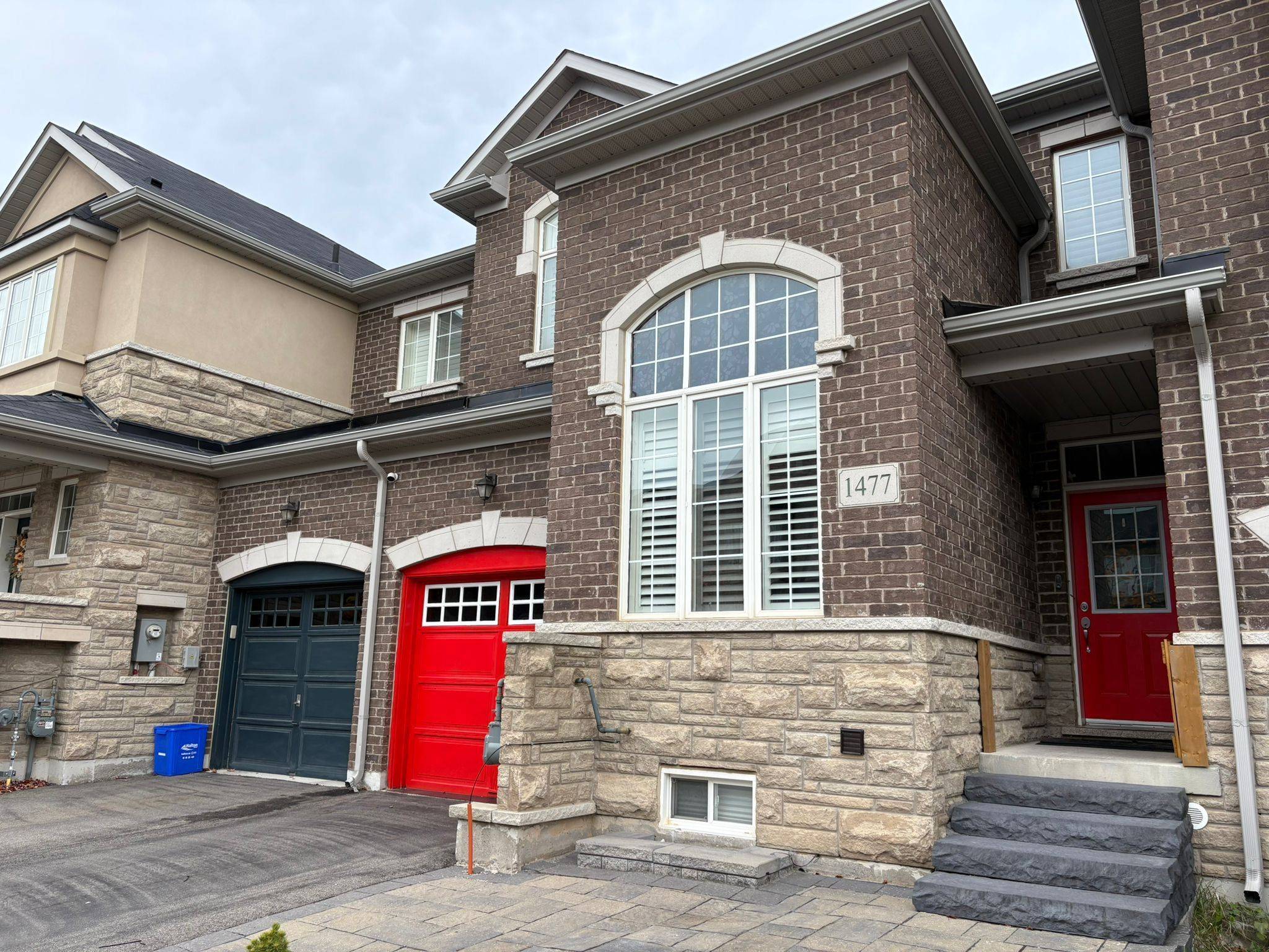 Milton, ON L9E 1J3,1477 Pratt HTS