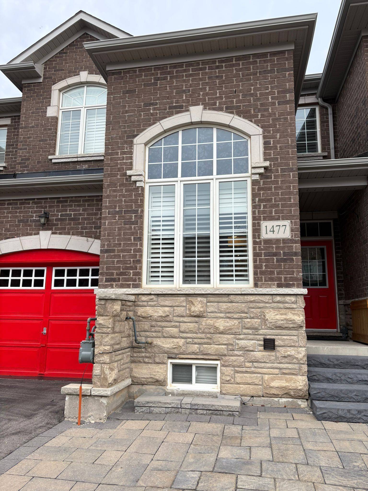 Milton, ON L9E 1J3,1477 Pratt HTS