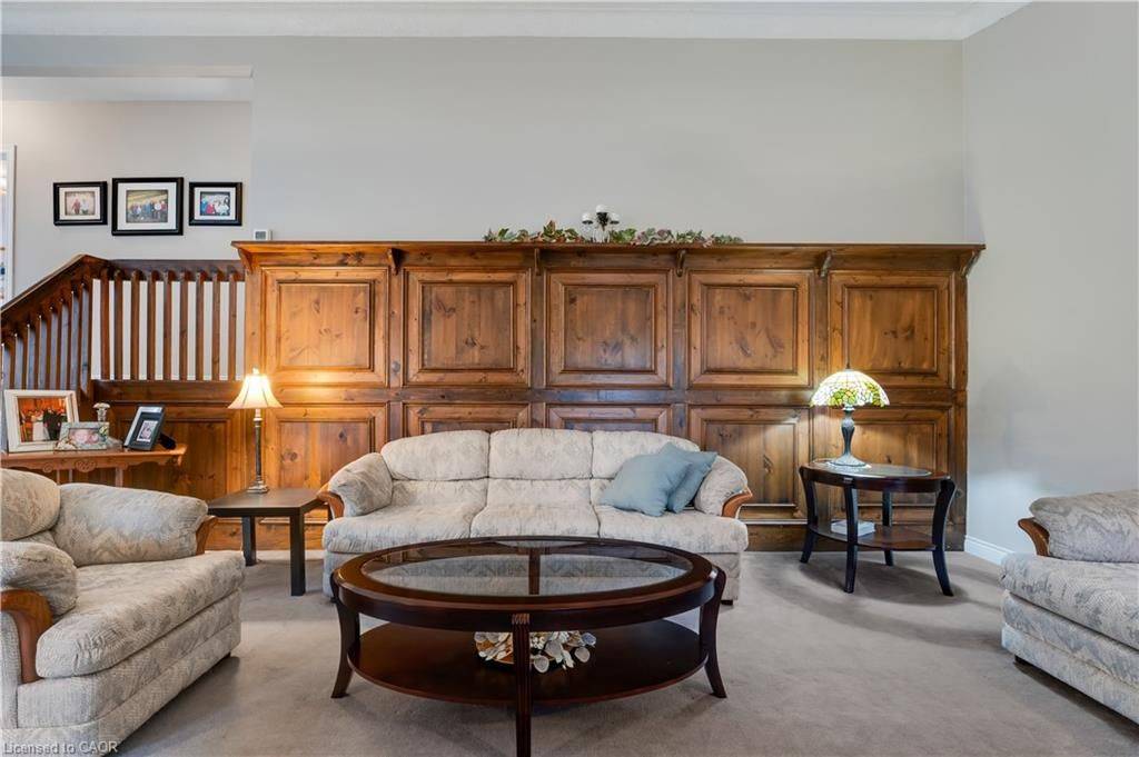 Grimsby, ON L3M 1V2,14 MARILYN ST