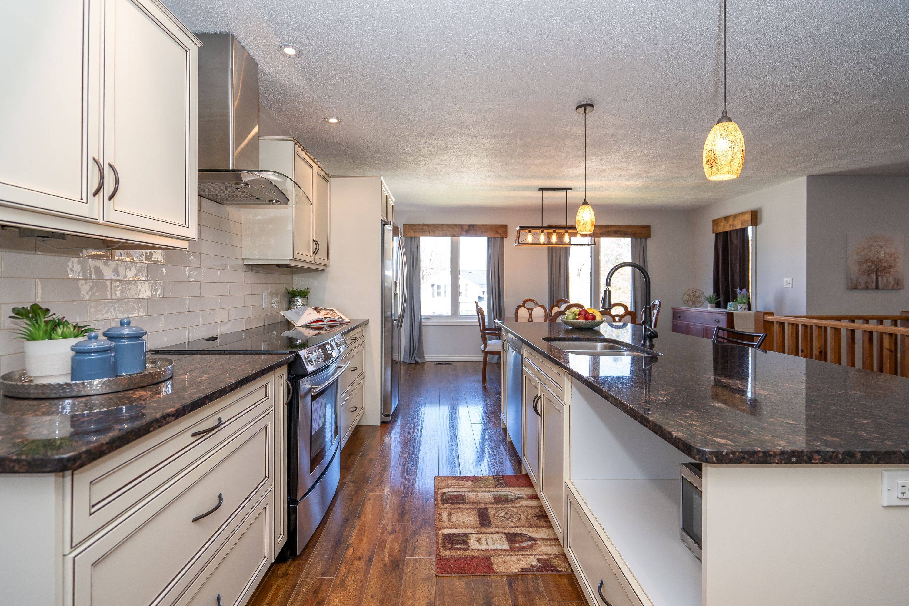 North Huron, ON N0G 2W0,405 Minnie ST