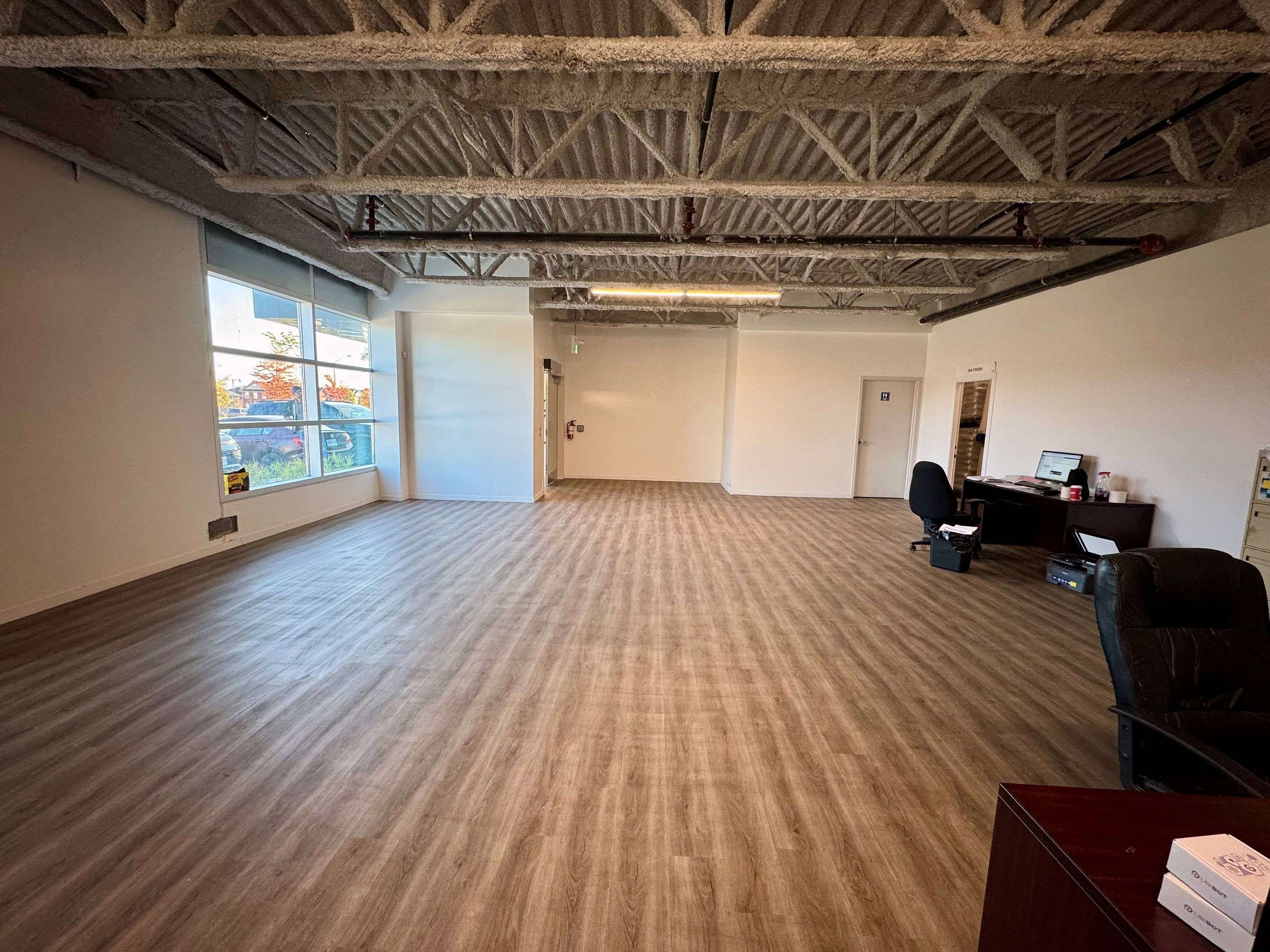 Toronto E11, ON M1X 2E5,2450 Morningside AVE #10